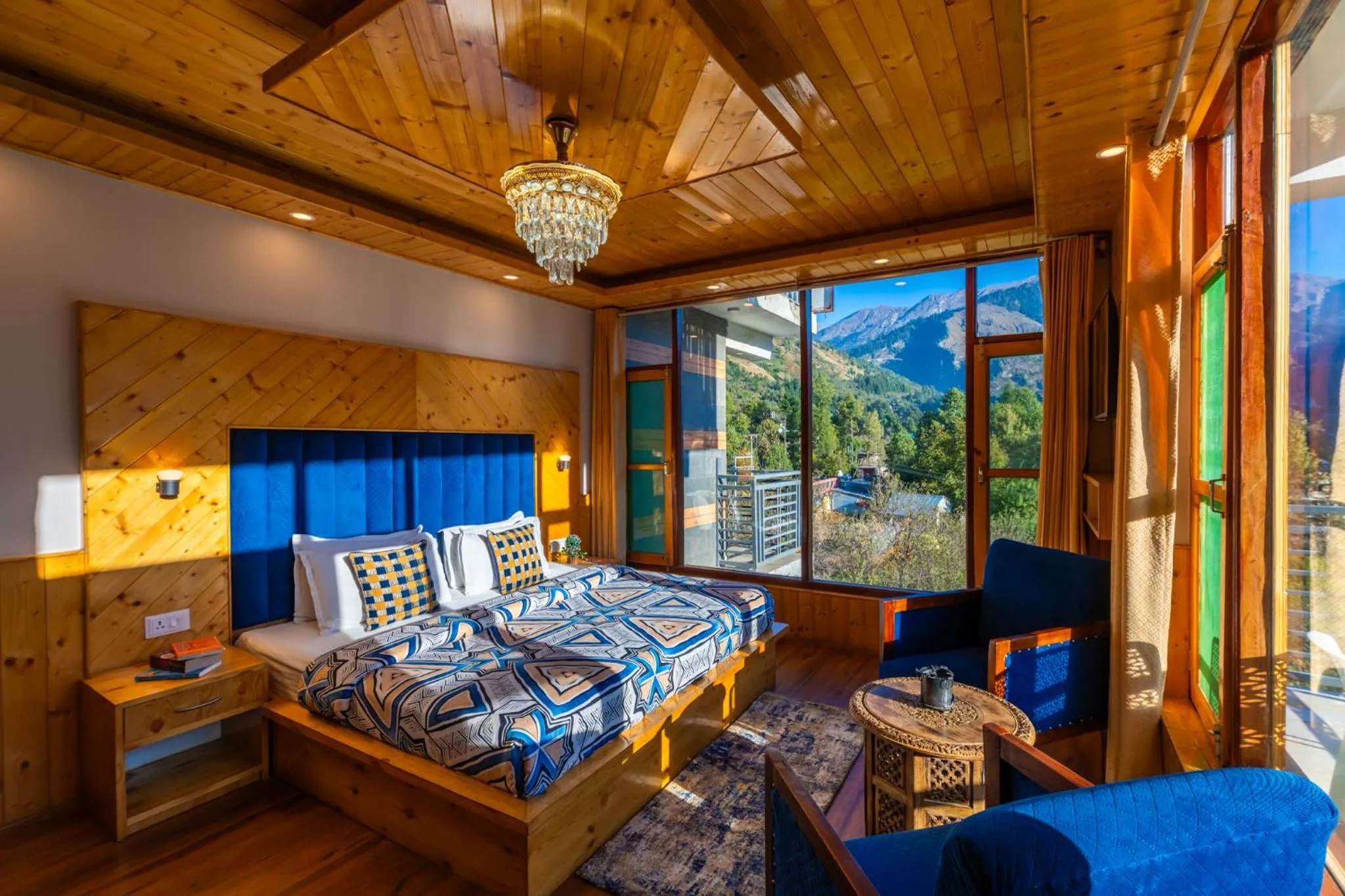 Natural landscape, Bed in The 14 Gables, A Boutique Stay, Manali - Pet Friendly Hotel - Crown Palace