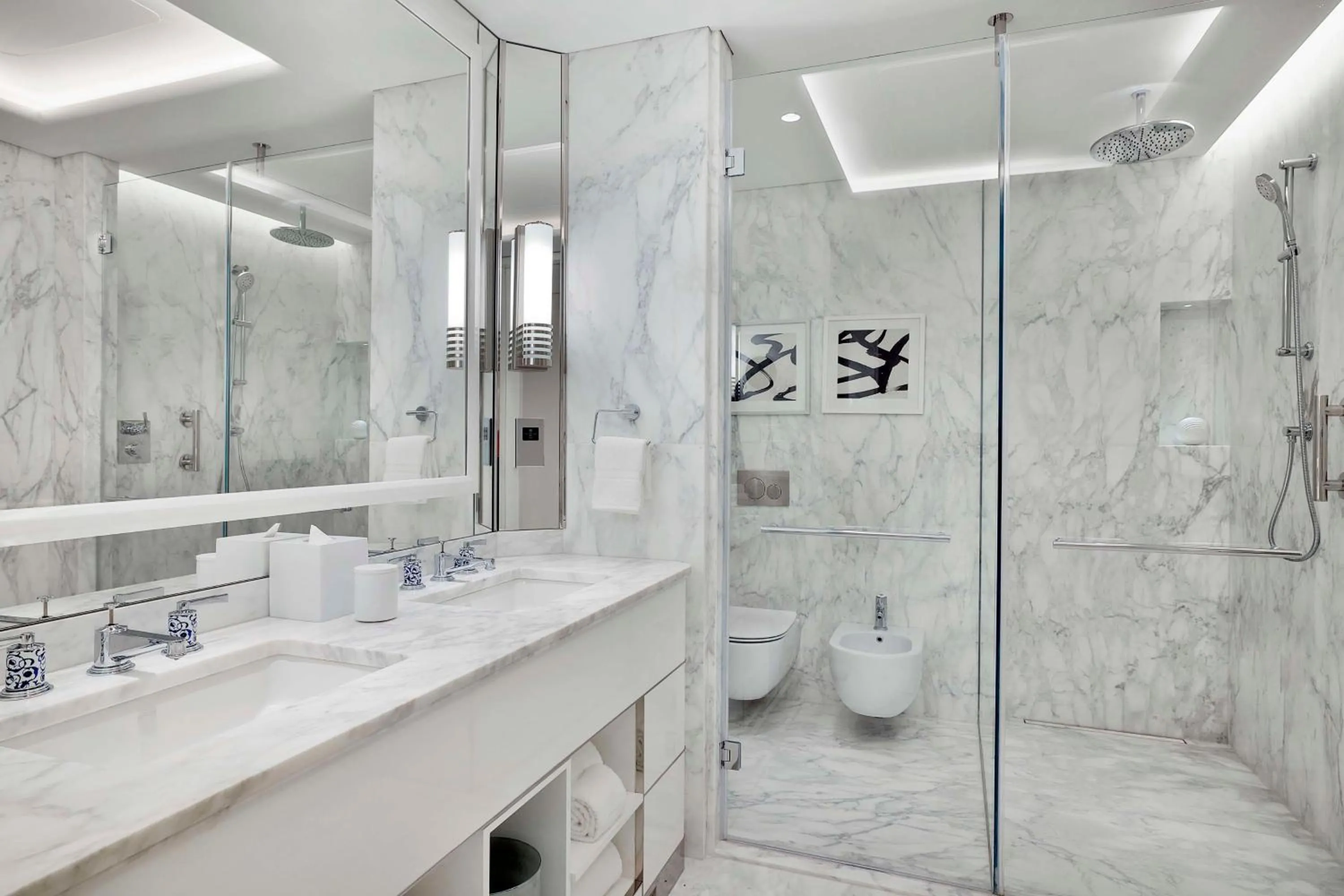 Bathroom in Waldorf Astoria Doha Lusail