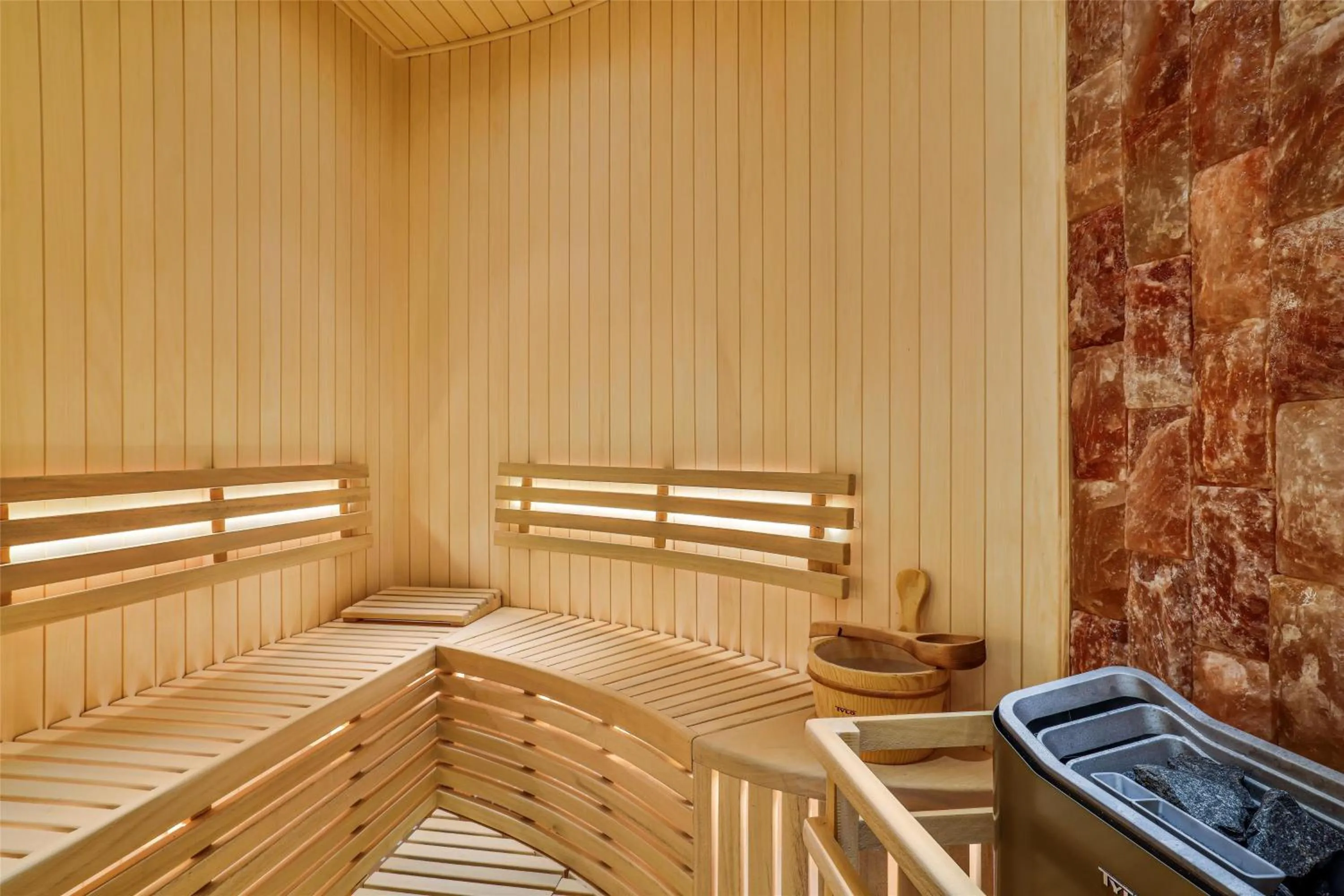 Photo of the whole room in Waldorf Astoria Doha Lusail