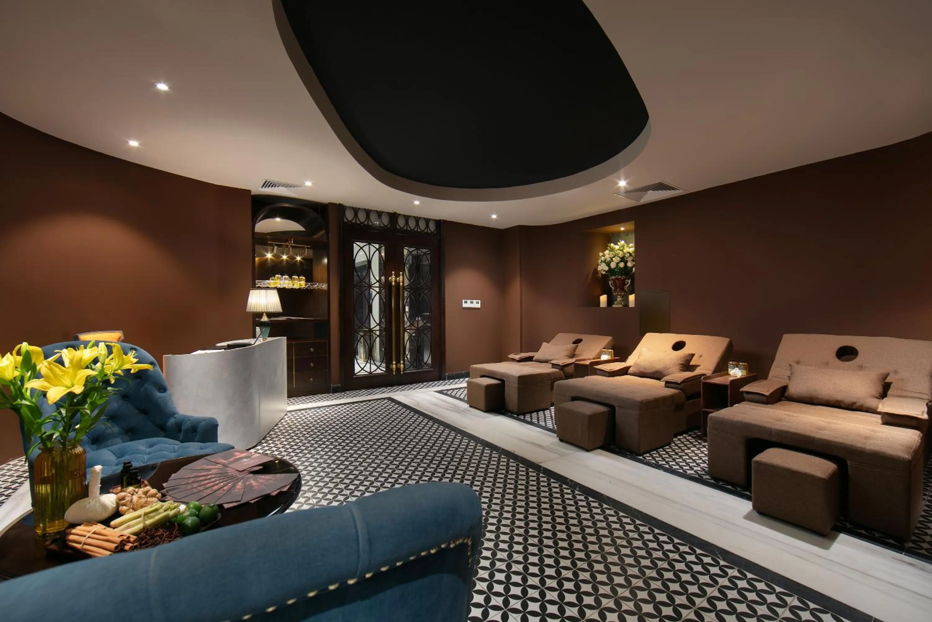 Spa and wellness centre/facilities in HOTEL De SOURIANT Premium Hanoi