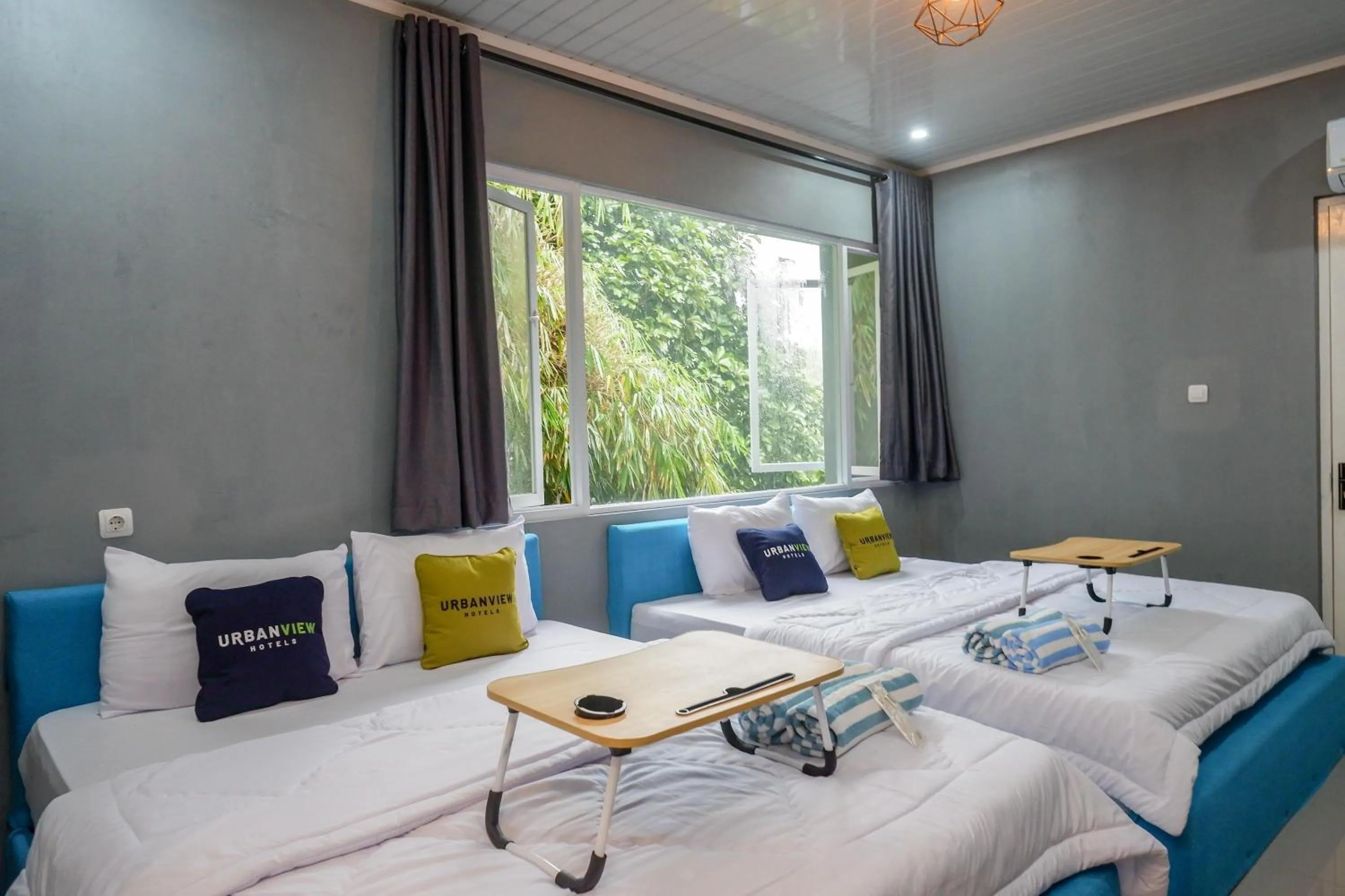 Bedroom, Bed in Urbanview Hotel Umbrella Dieng by RedDoorz