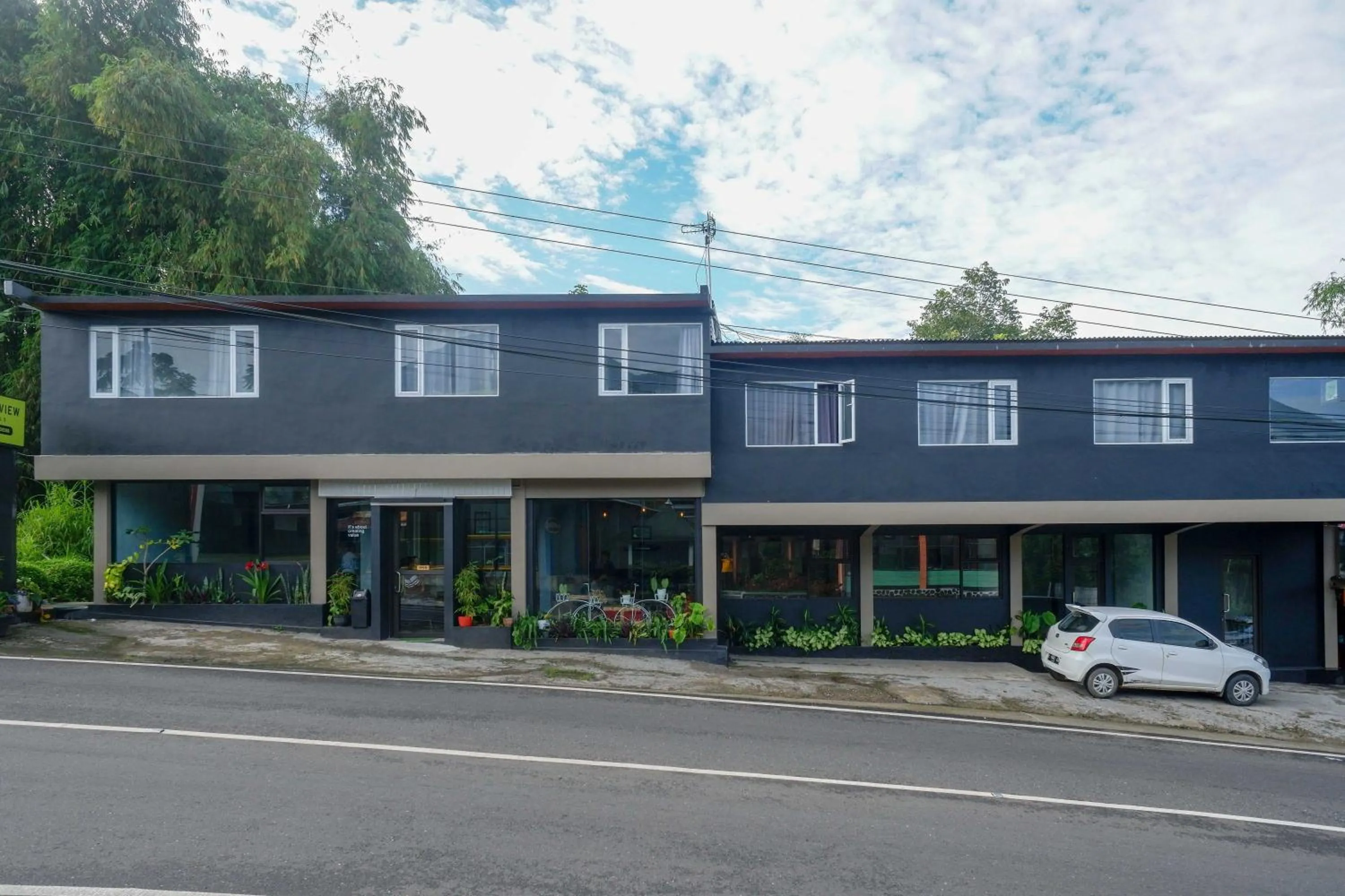 Property building in Urbanview Hotel Umbrella Dieng by RedDoorz