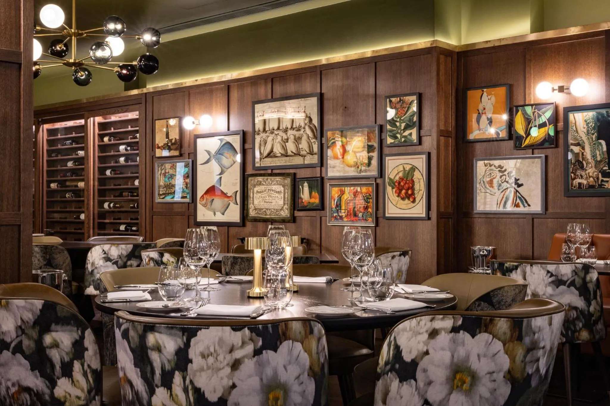 Restaurant/places to eat in Sun Street Hotel Shoreditch