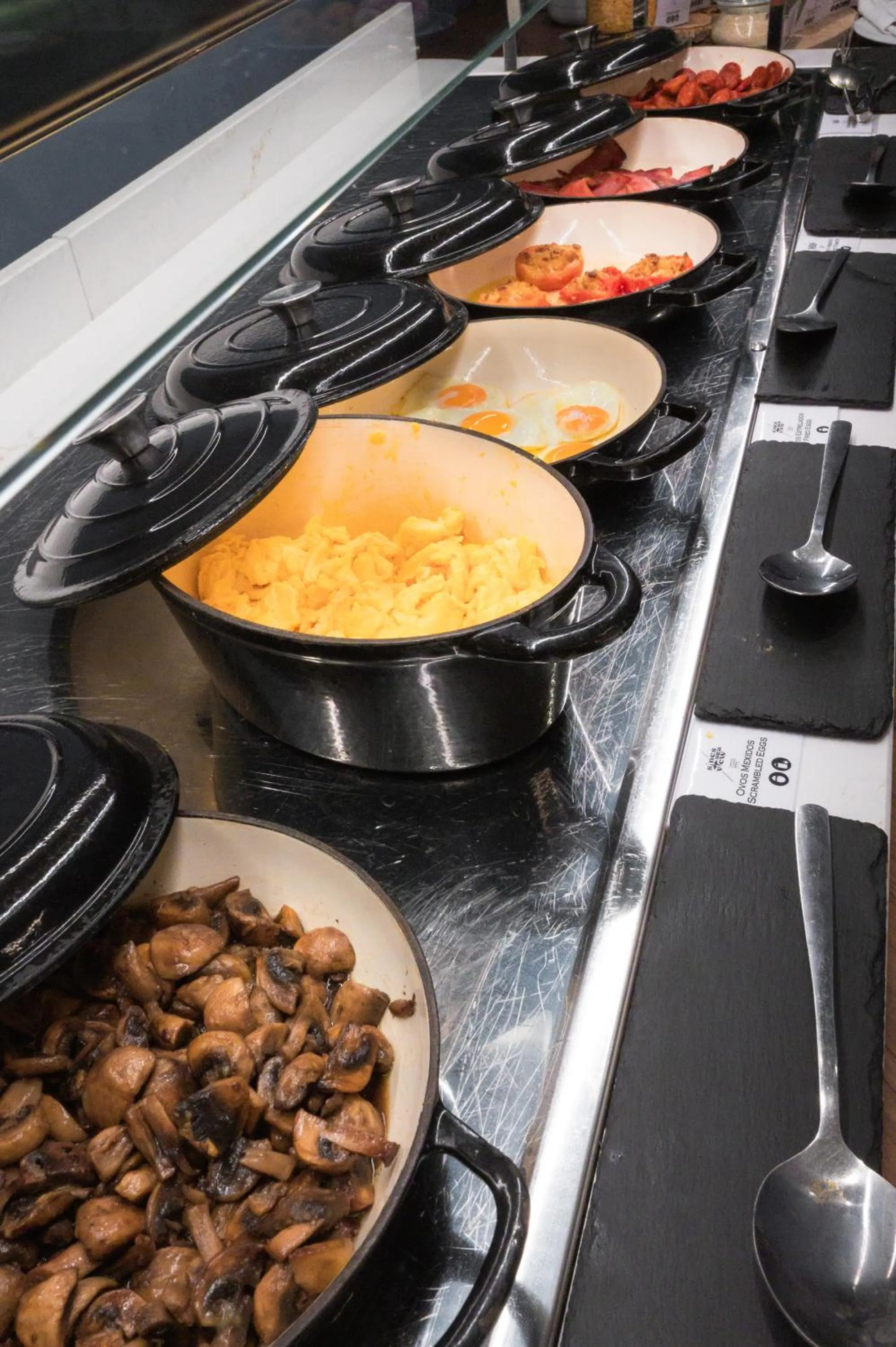 Buffet breakfast in Sines Sea View Business & Leisure Hotel