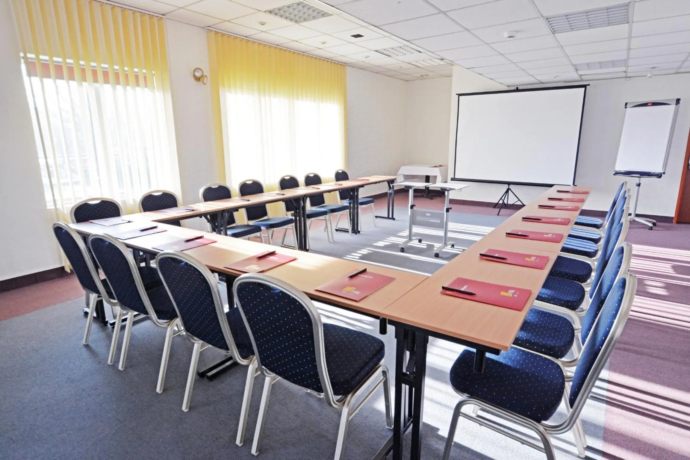 Meeting/conference room in Hotel HP Park Poznań Malta