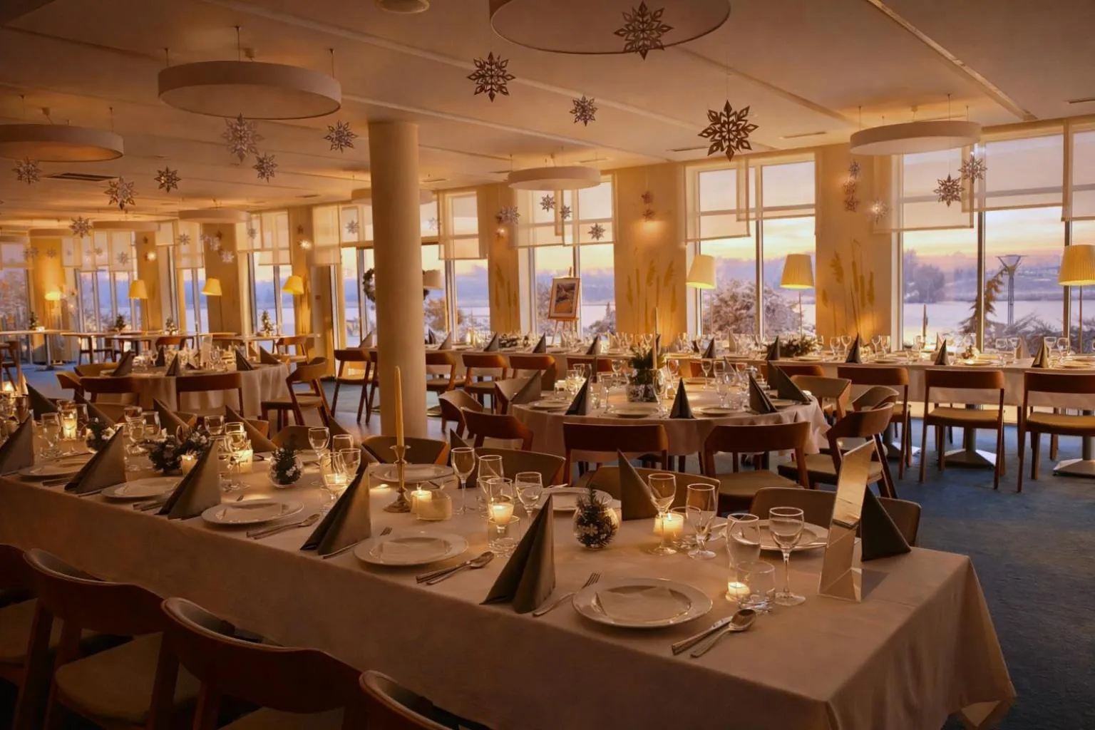 Restaurant/places to eat in Hotel HP Park Poznań Malta