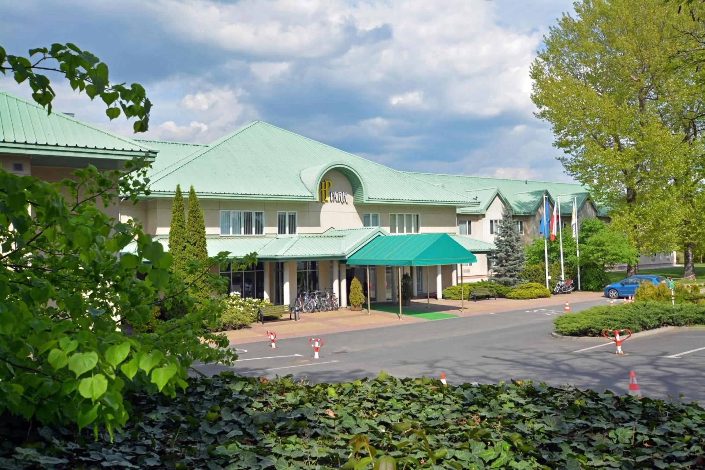 Property building in Hotel HP Park Poznań Malta