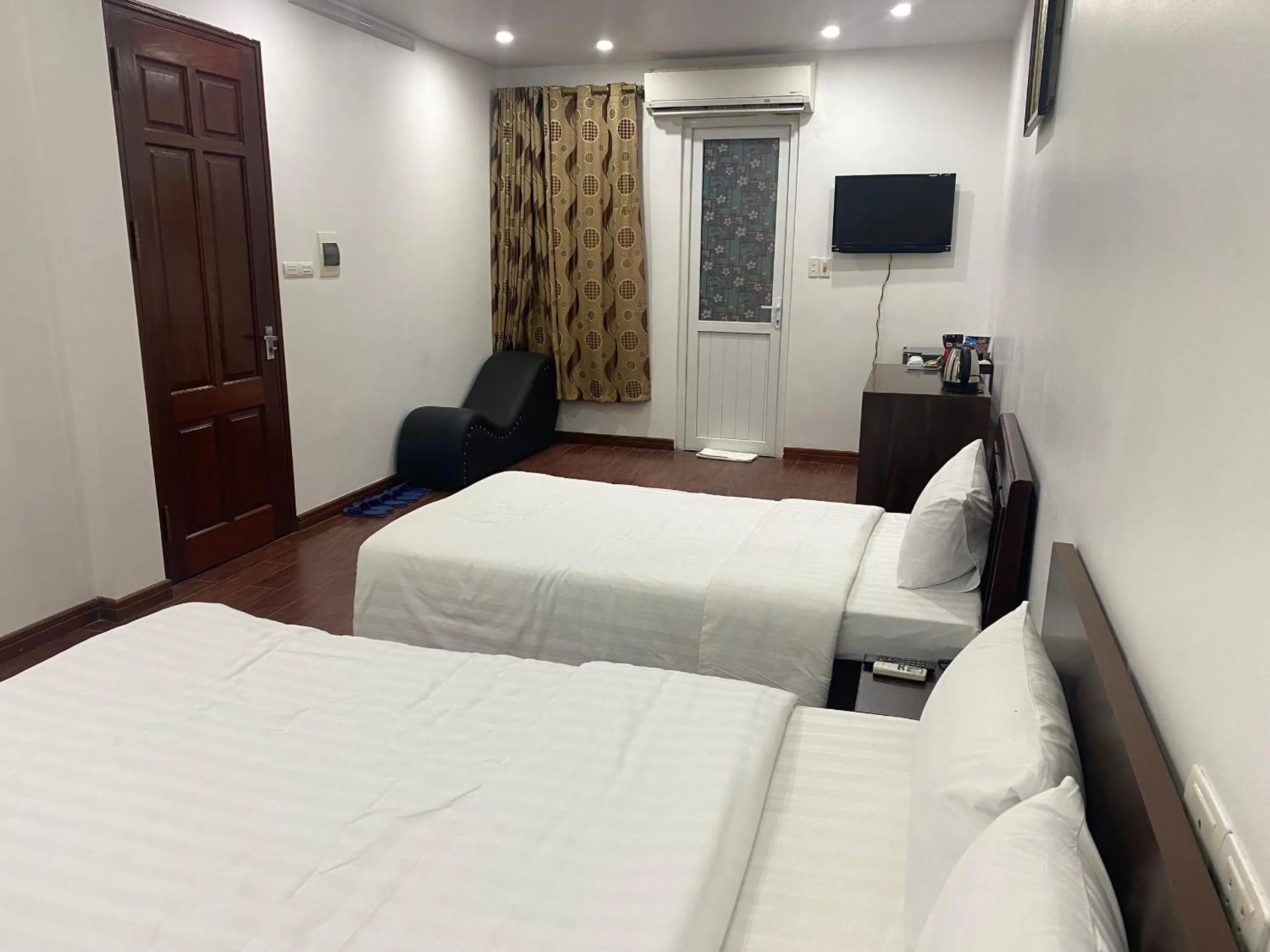 Bedroom, Bed in Mia Sen Vong Hotel Ha Noi