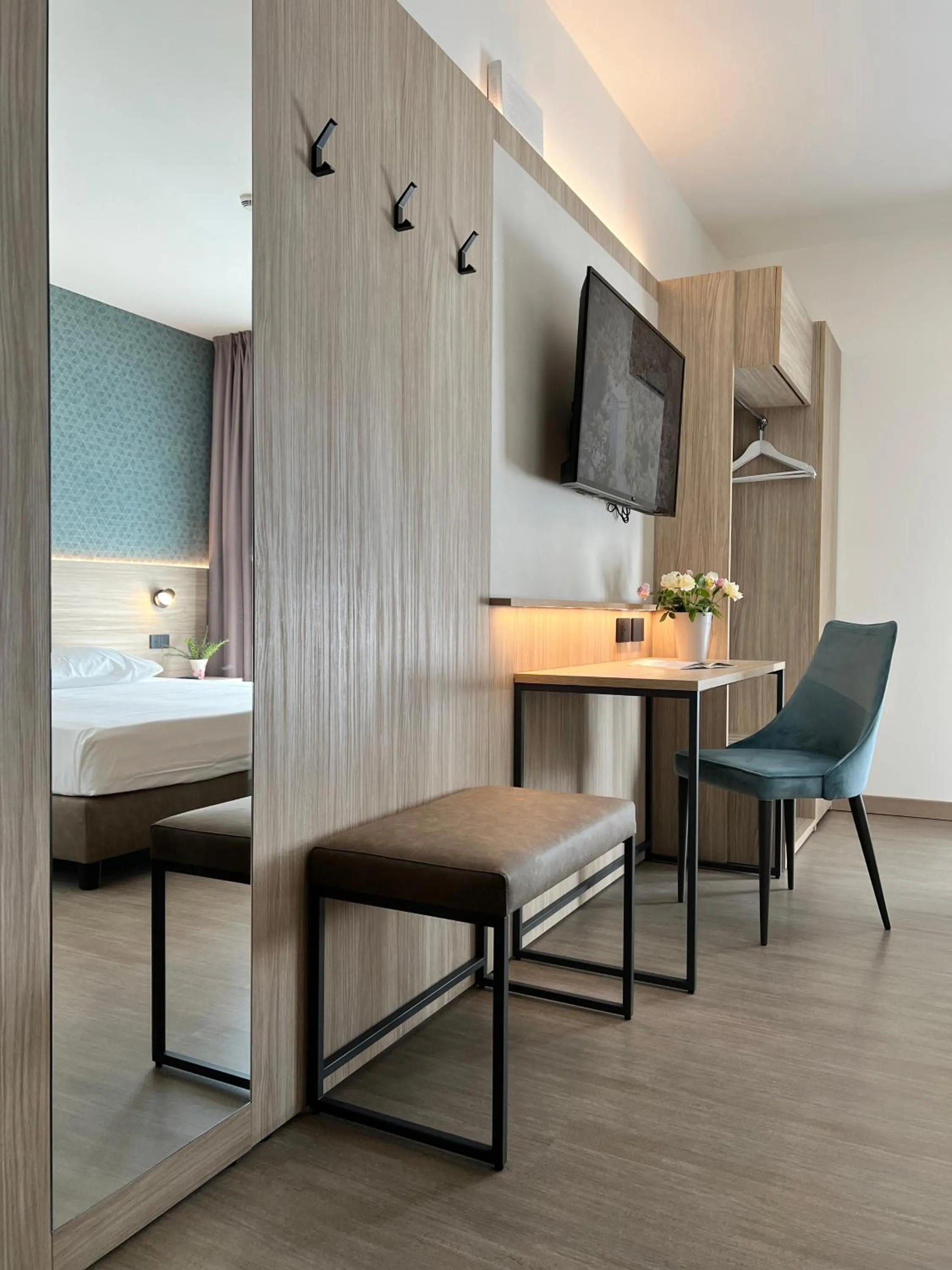 TV and multimedia in Hotel Gardenia