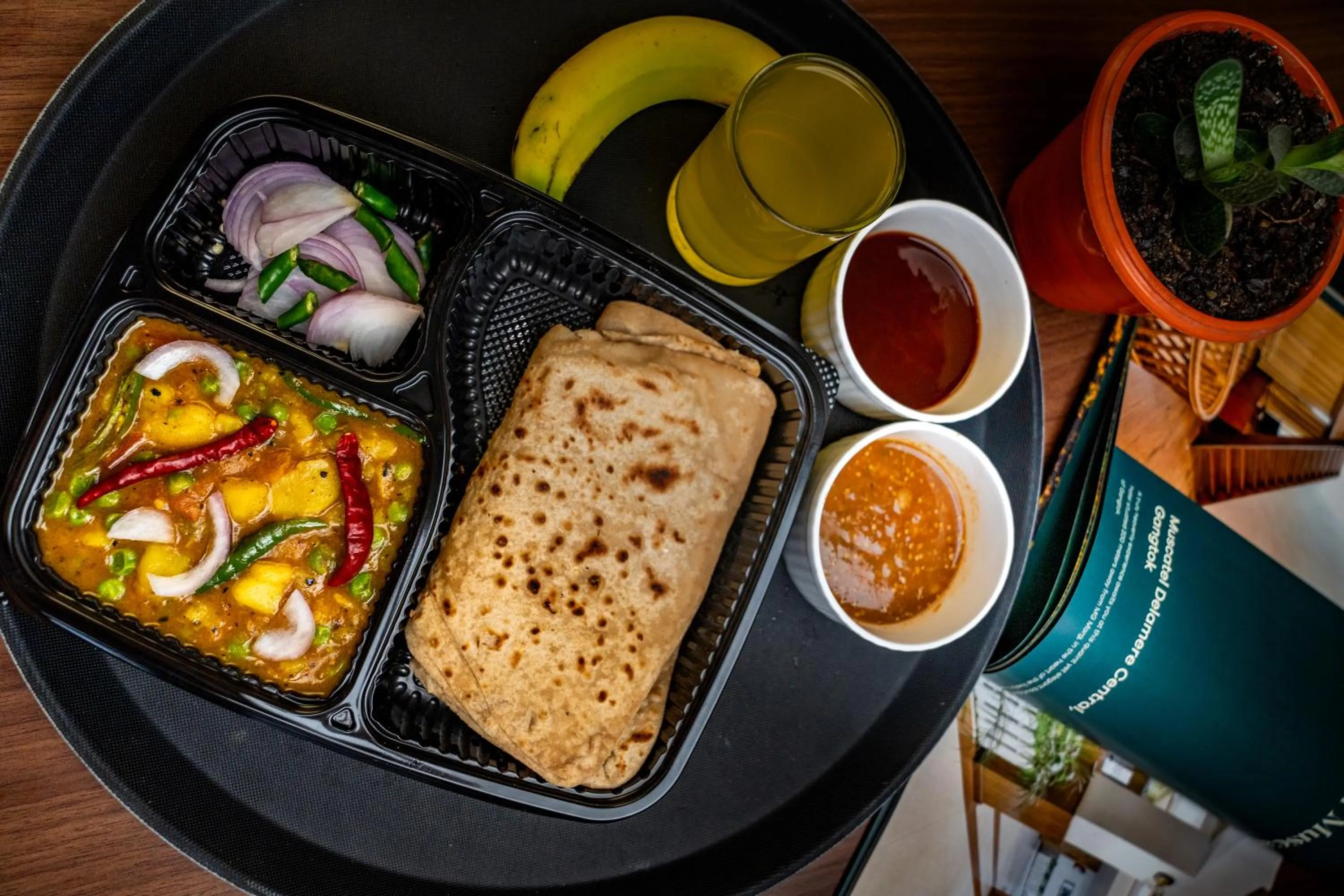 Breakfast in Muscatel BhumSang - 200 Mts from Mall Road