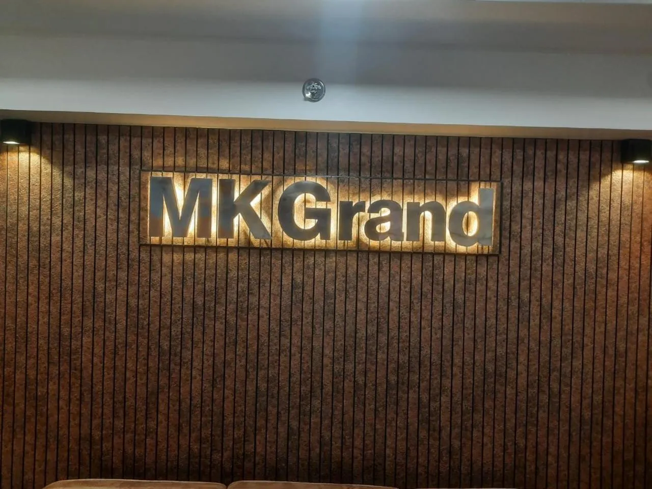 Logo/Certificate/Sign in Hotel MK Grand