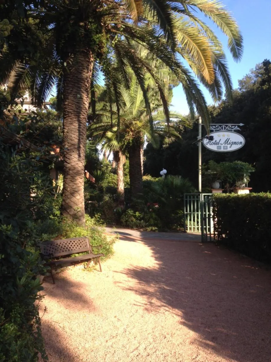 Hotel Mignon