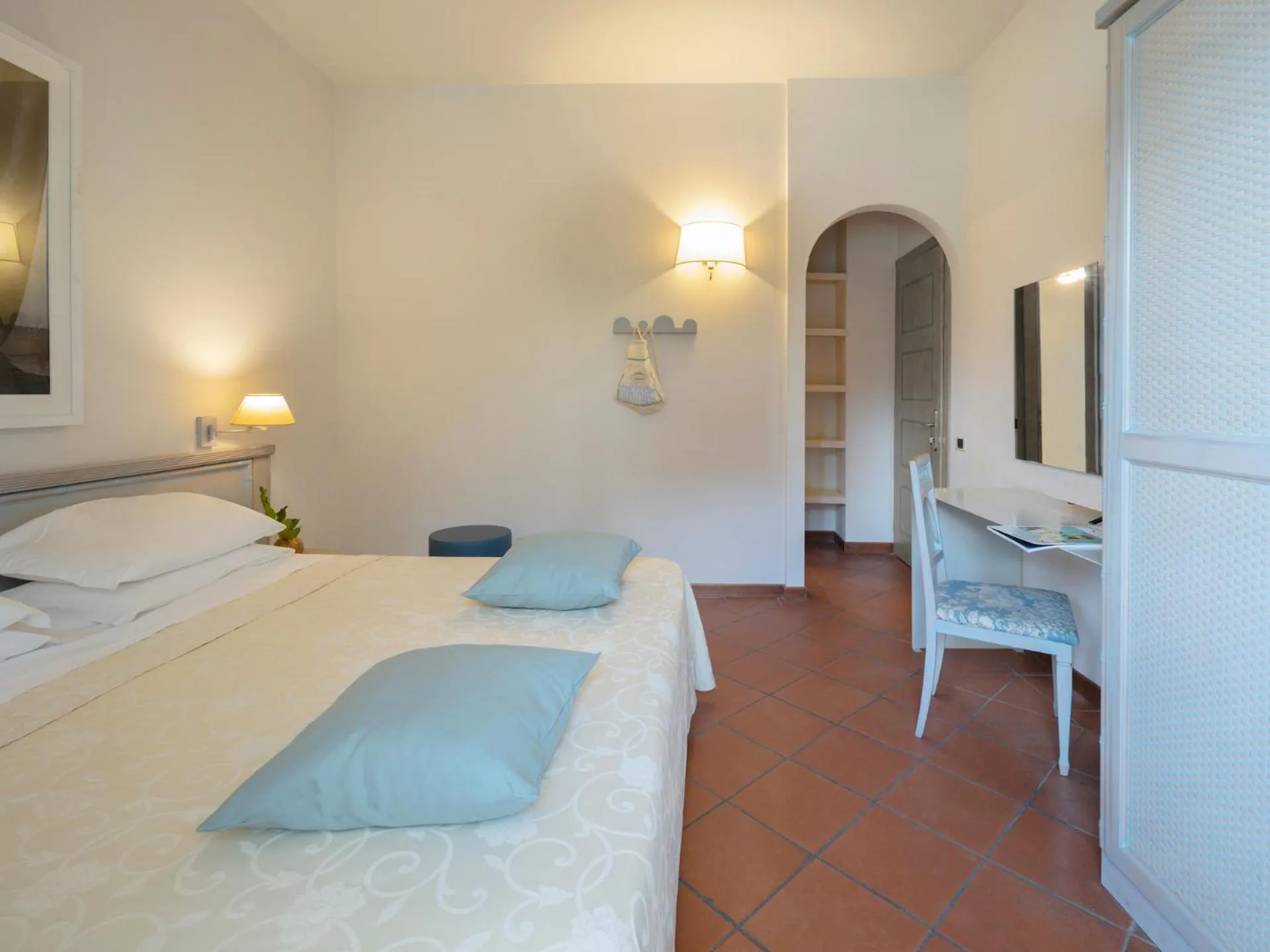 Bed in Hotel Mignon