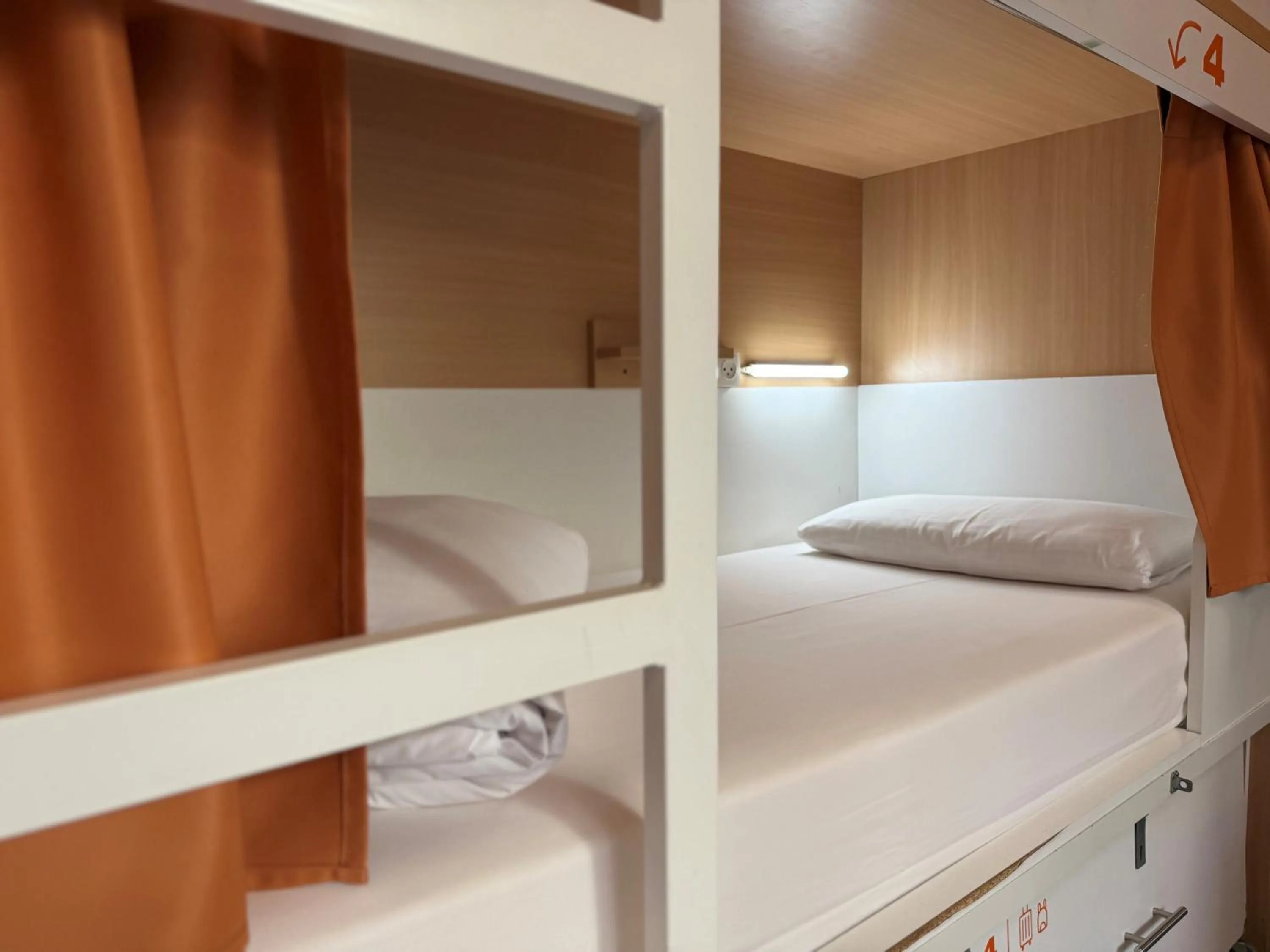 Bed in The Loft House Barcelona