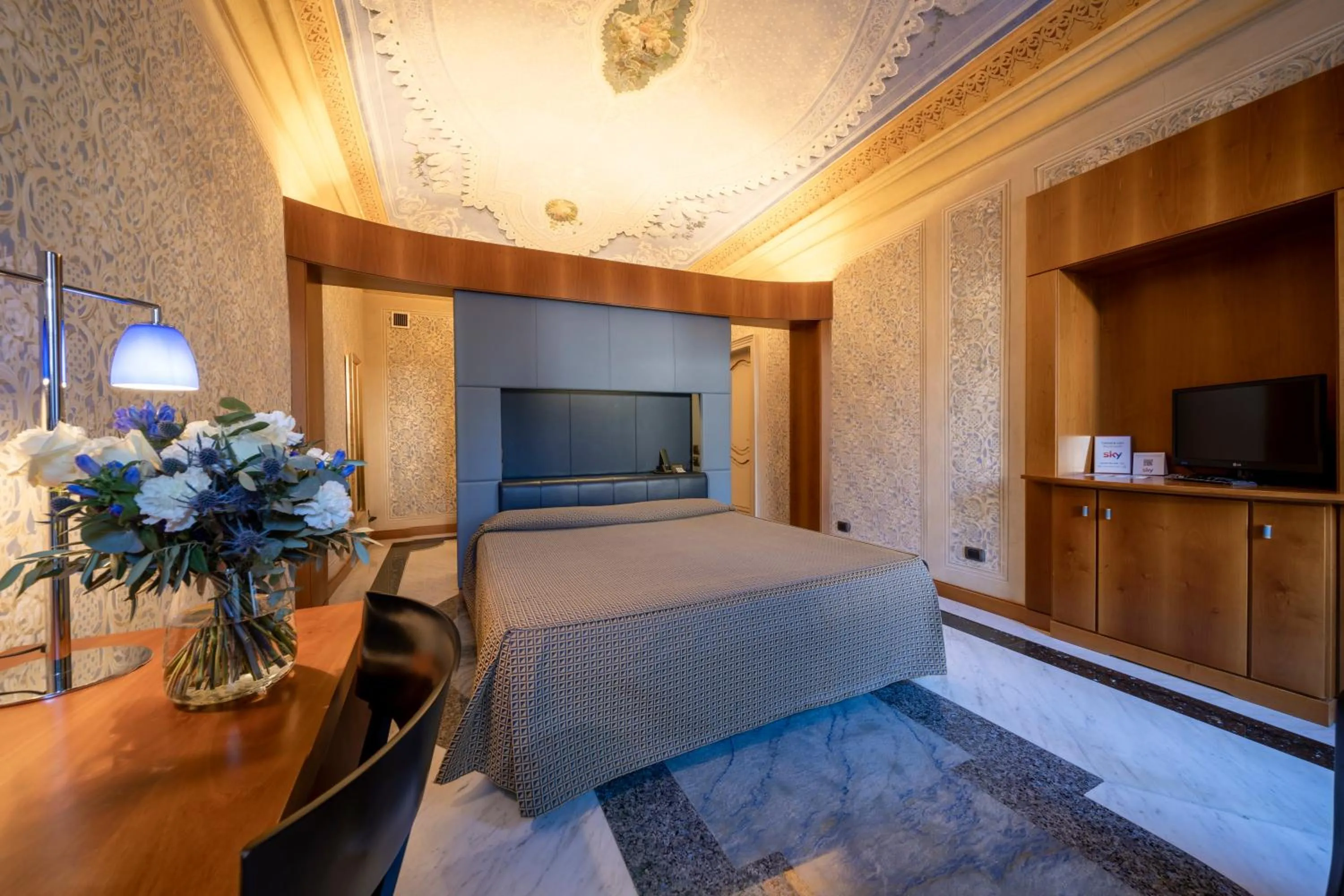 Bedroom, Bed in Hotel San Rocco