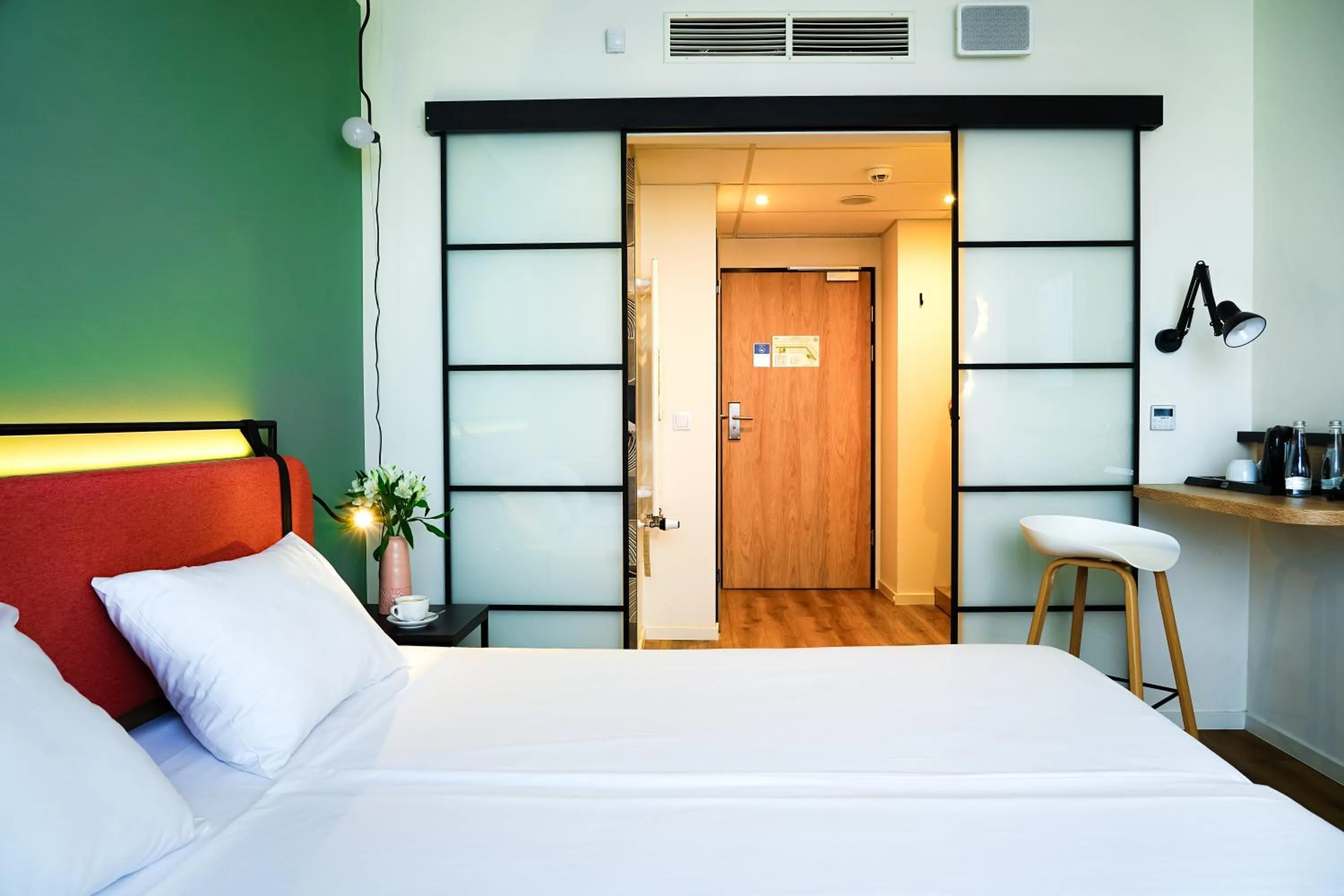 Bed in Hotel Convictus Cracovia for business & travellers