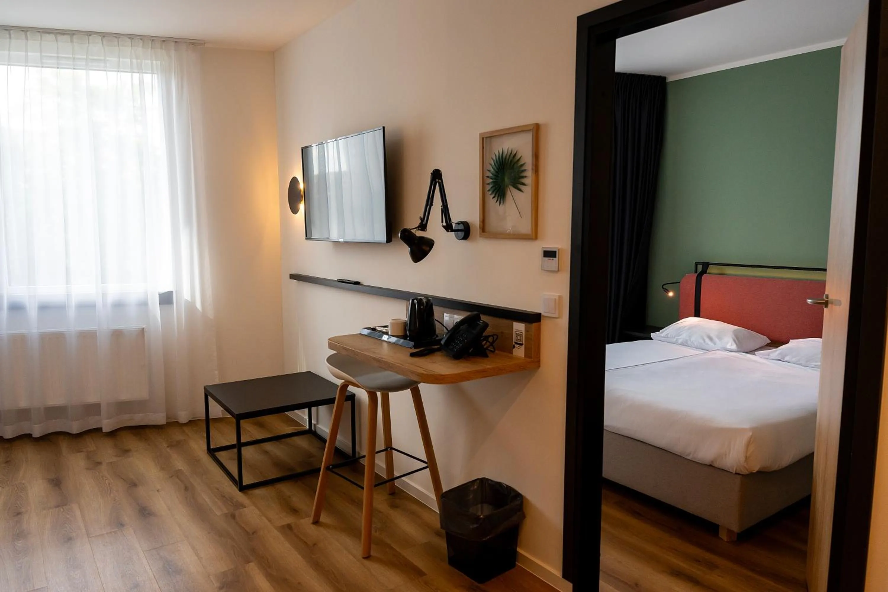 TV and multimedia, Bed in Hotel Convictus Cracovia for business & travellers