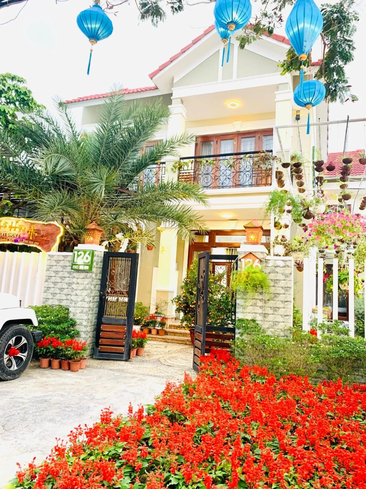 Property building in Villa Lake Shore Hoi An