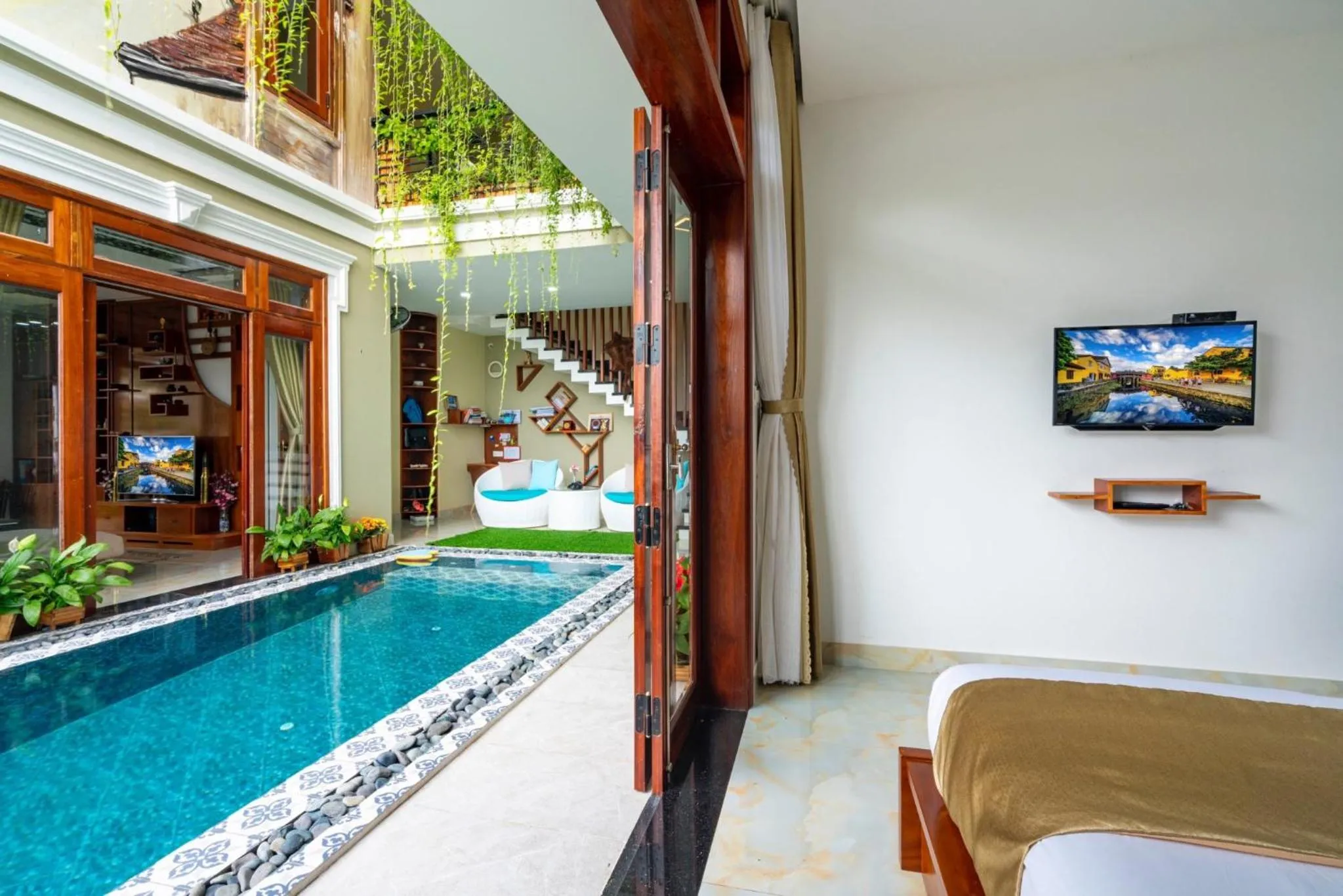 Swimming pool in Villa Lake Shore Hoi An