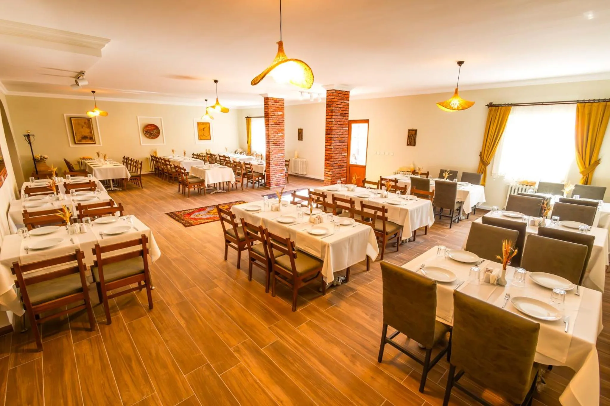 Restaurant/places to eat in Continent Hotel Kapadokus Thermal