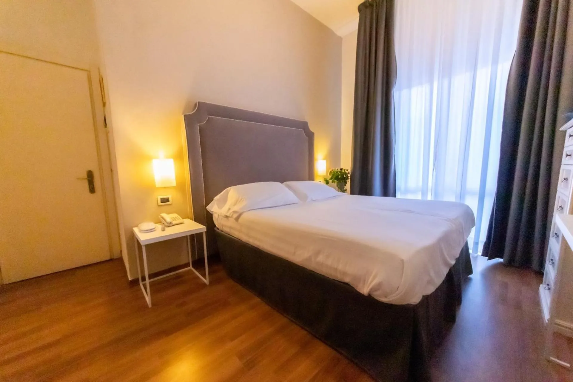 Bed in Hotel Viscardo