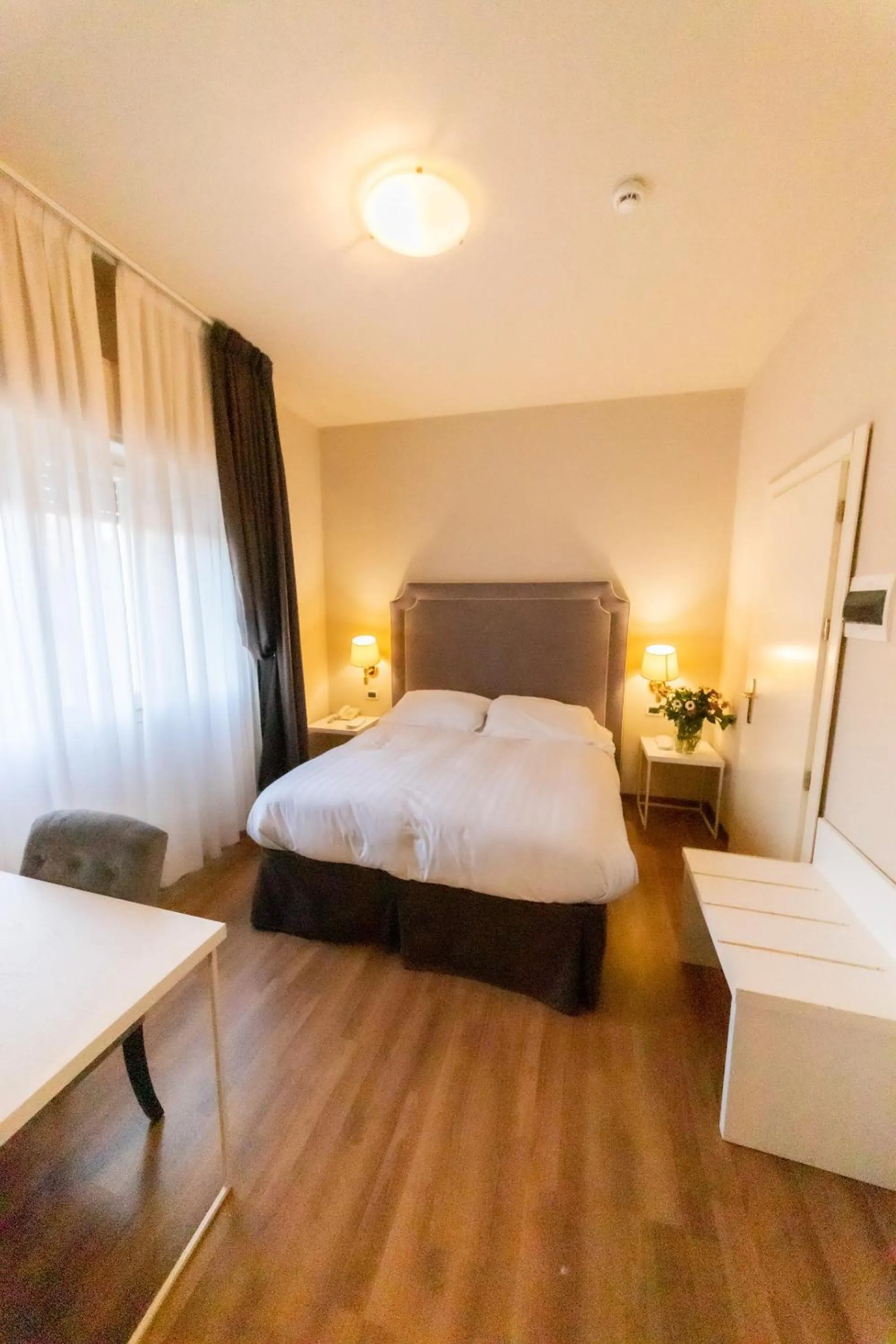 Bed in Hotel Viscardo