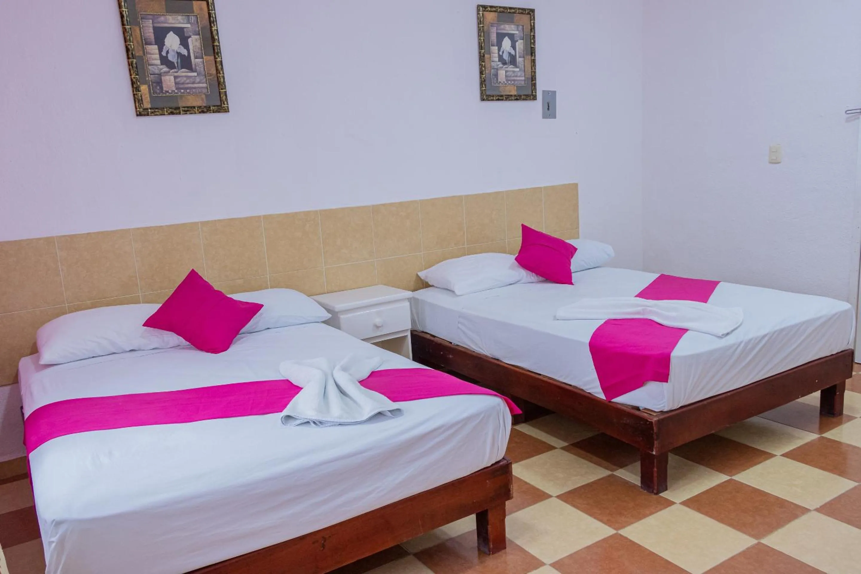 Bedroom, Bed in OYO Hotel Marías,Aeropuerto Internacional de Chetumal