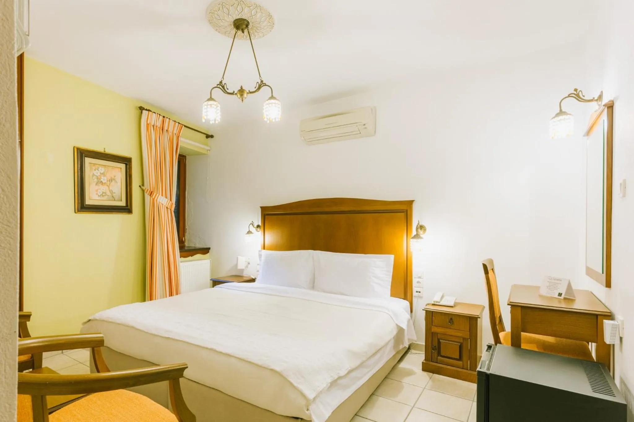 Bedroom, Bed in Archontiko Anemos