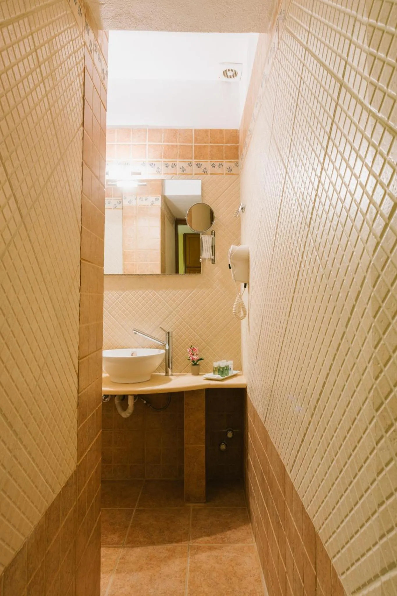 Bathroom in Archontiko Anemos