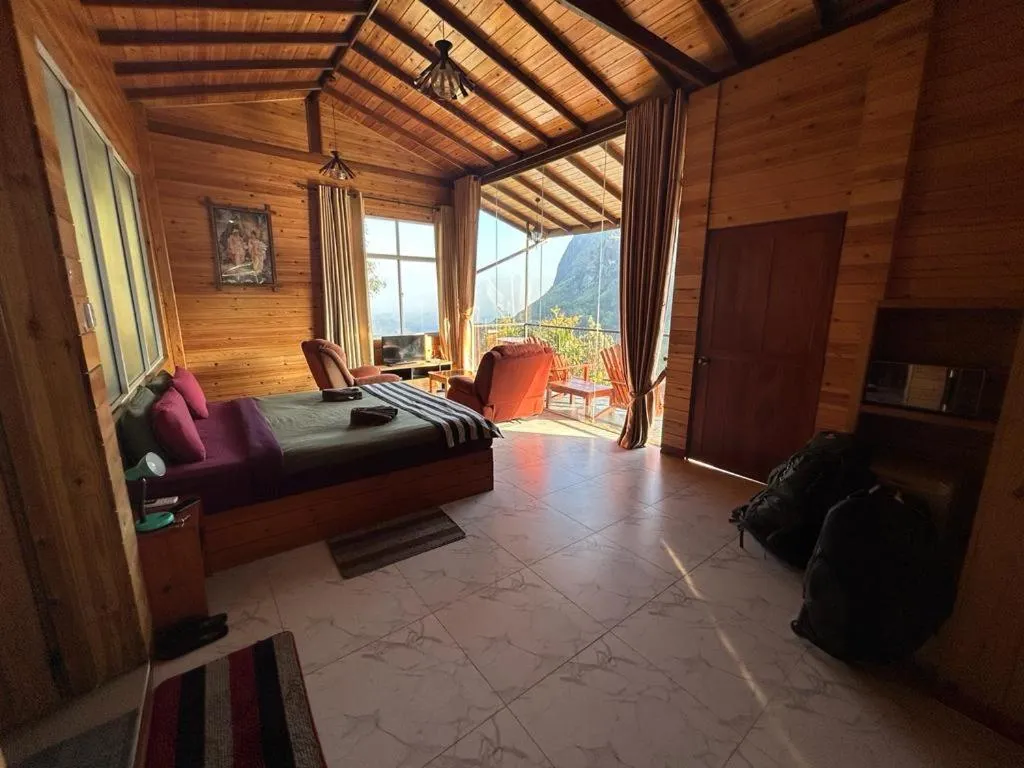 Bed in Country Homes