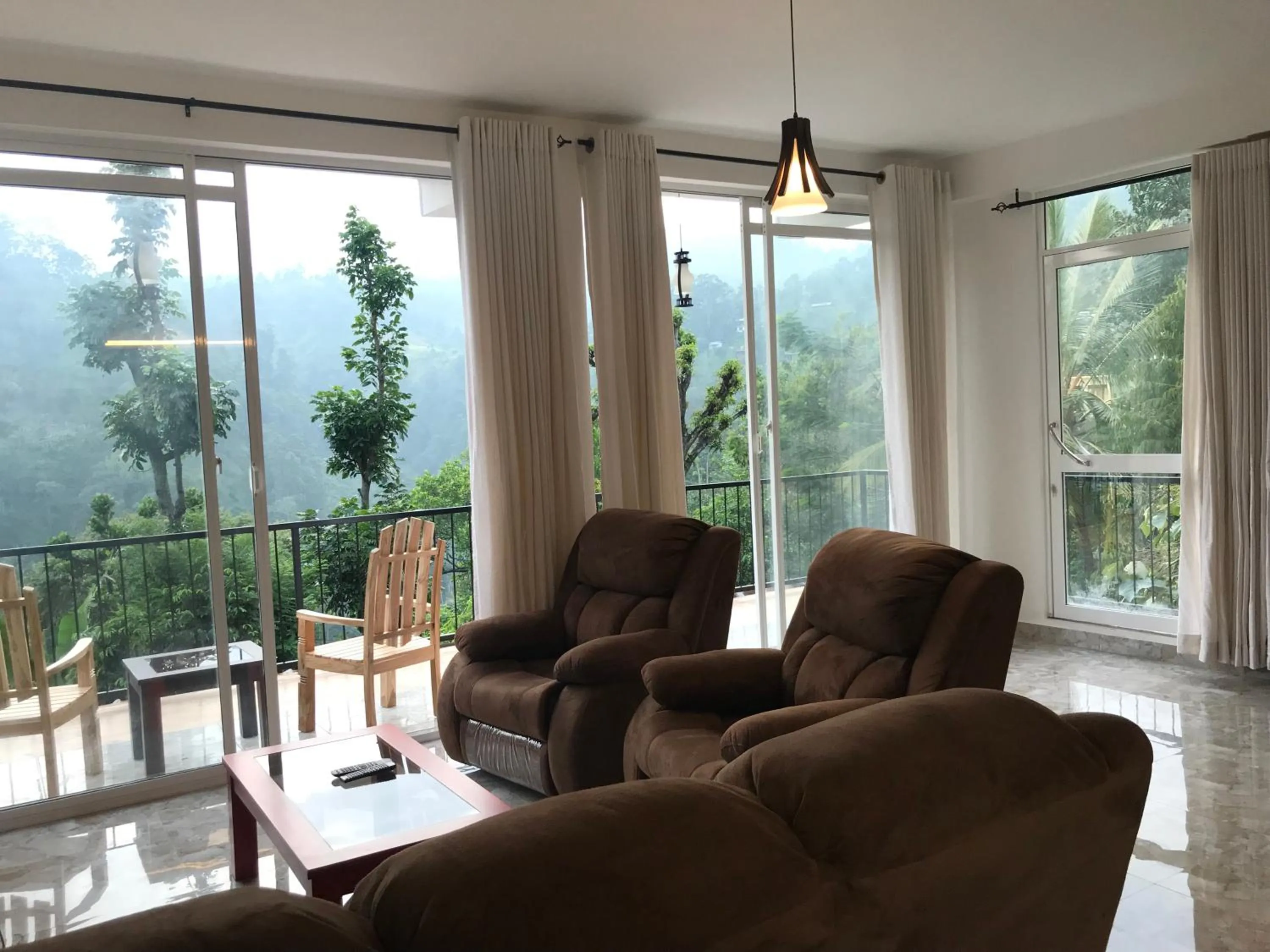 Mountain view in Country Homes