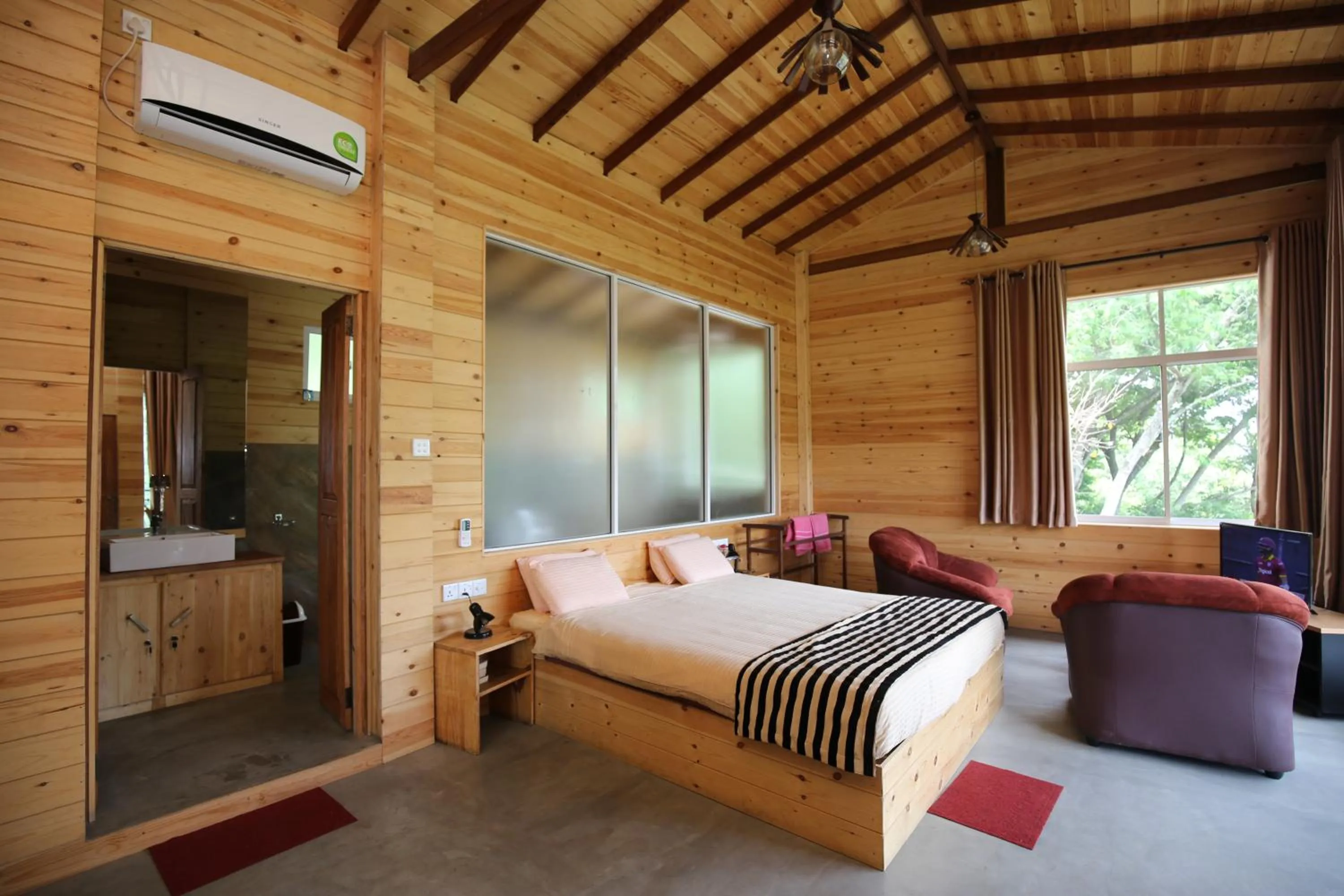 Bed in Country Homes