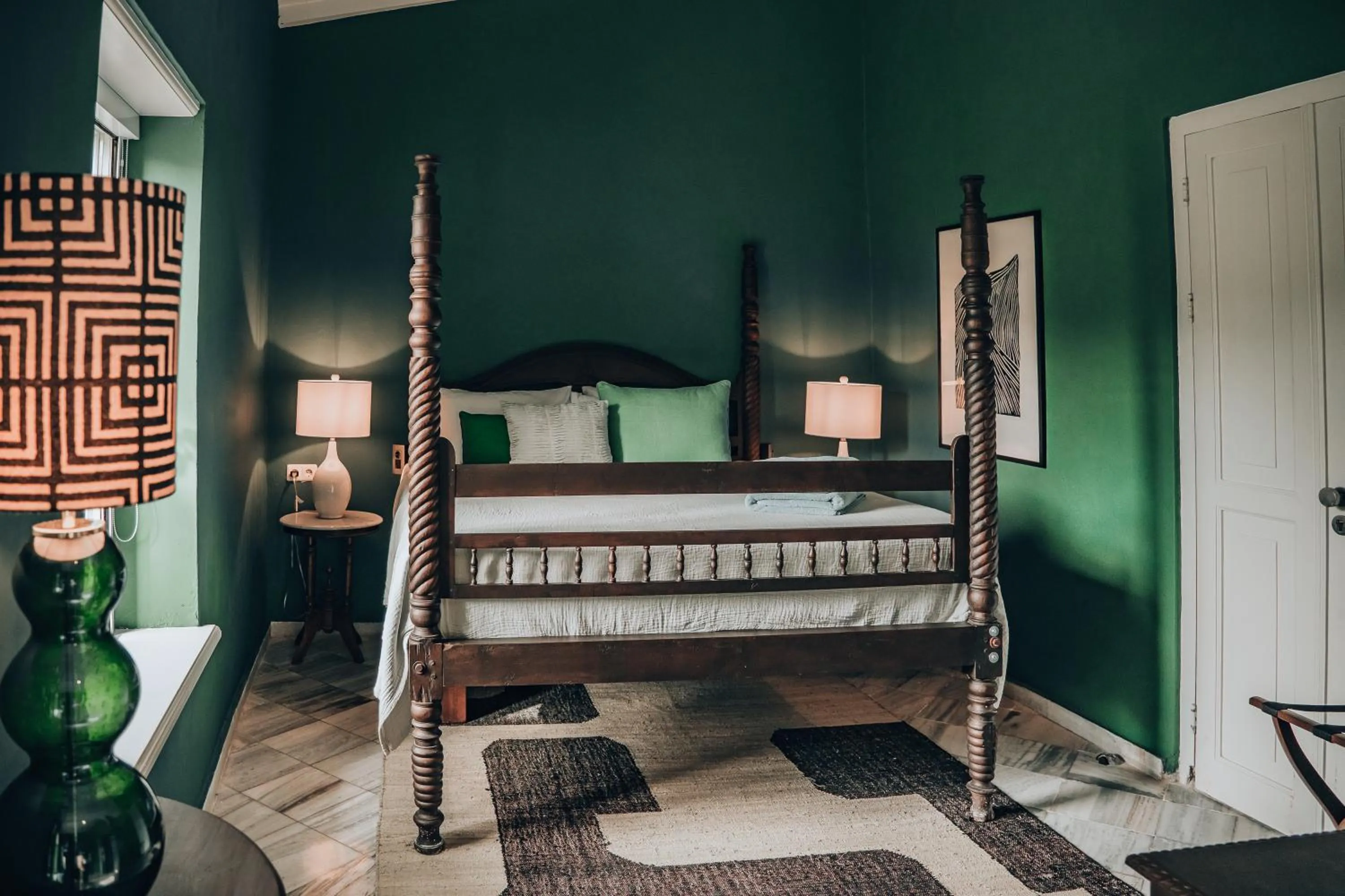 Bed in Kura Botanica Hotel