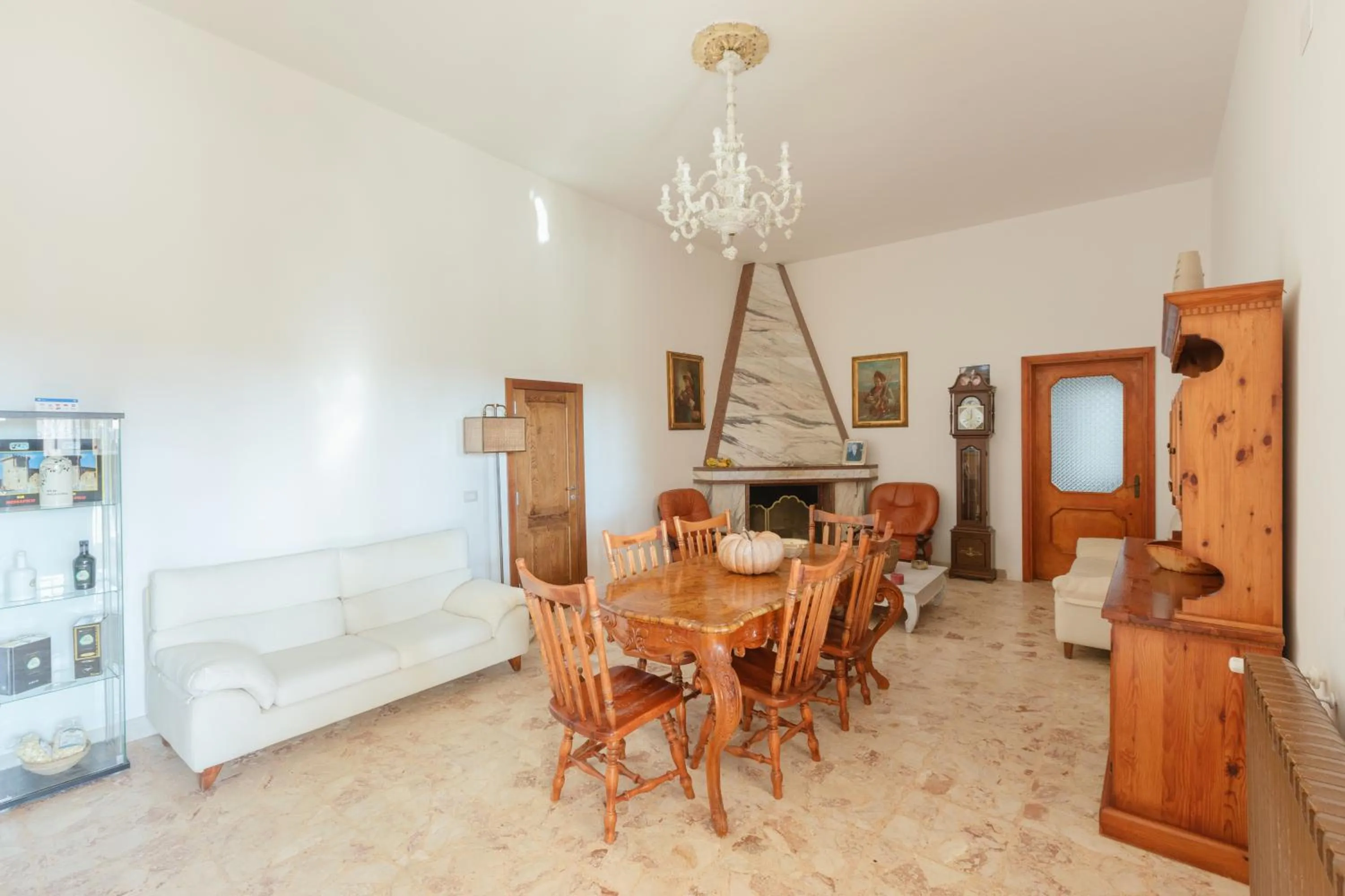 Living room in Casolare Lodedo