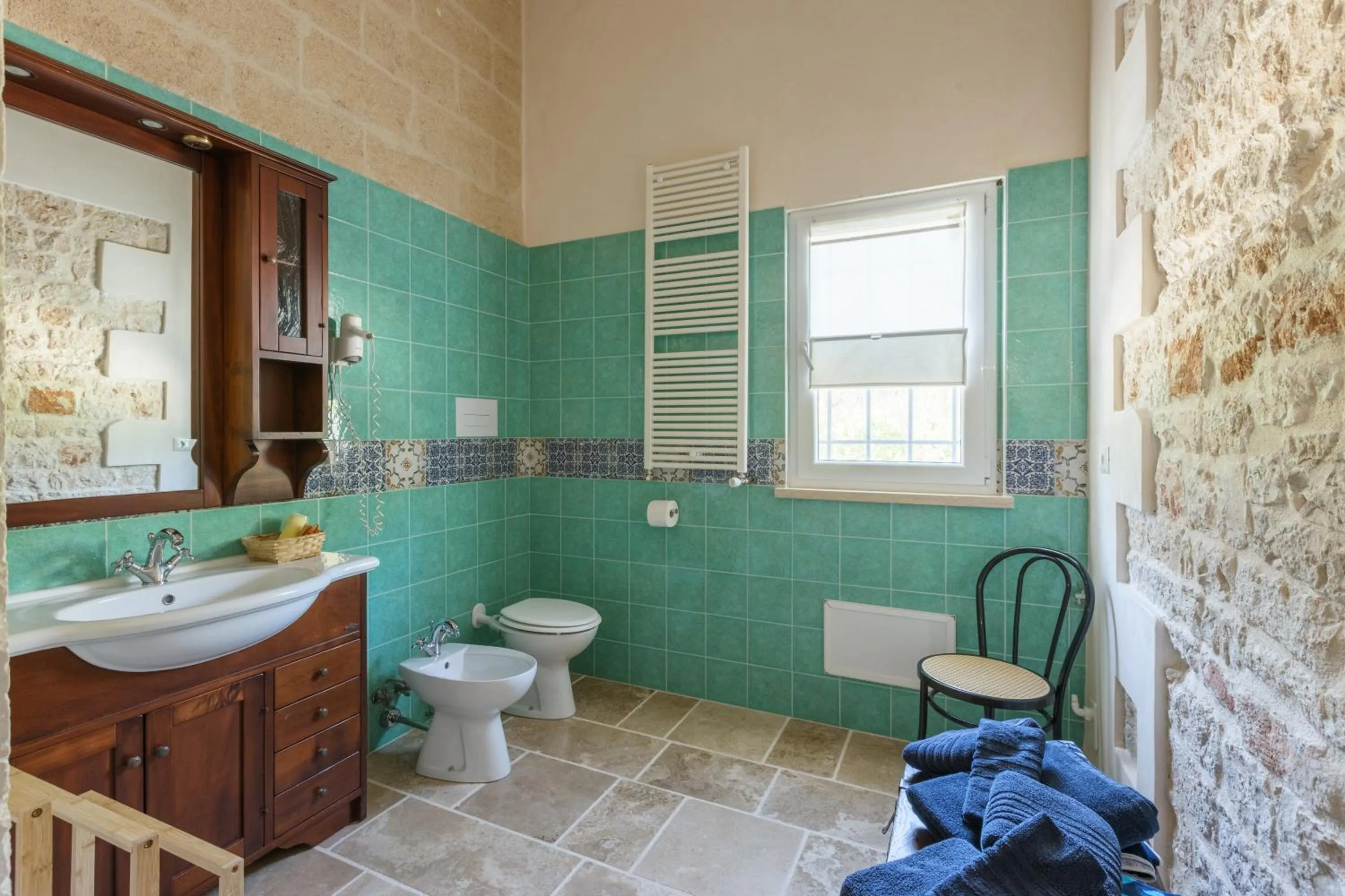 Shower in Casolare Lodedo