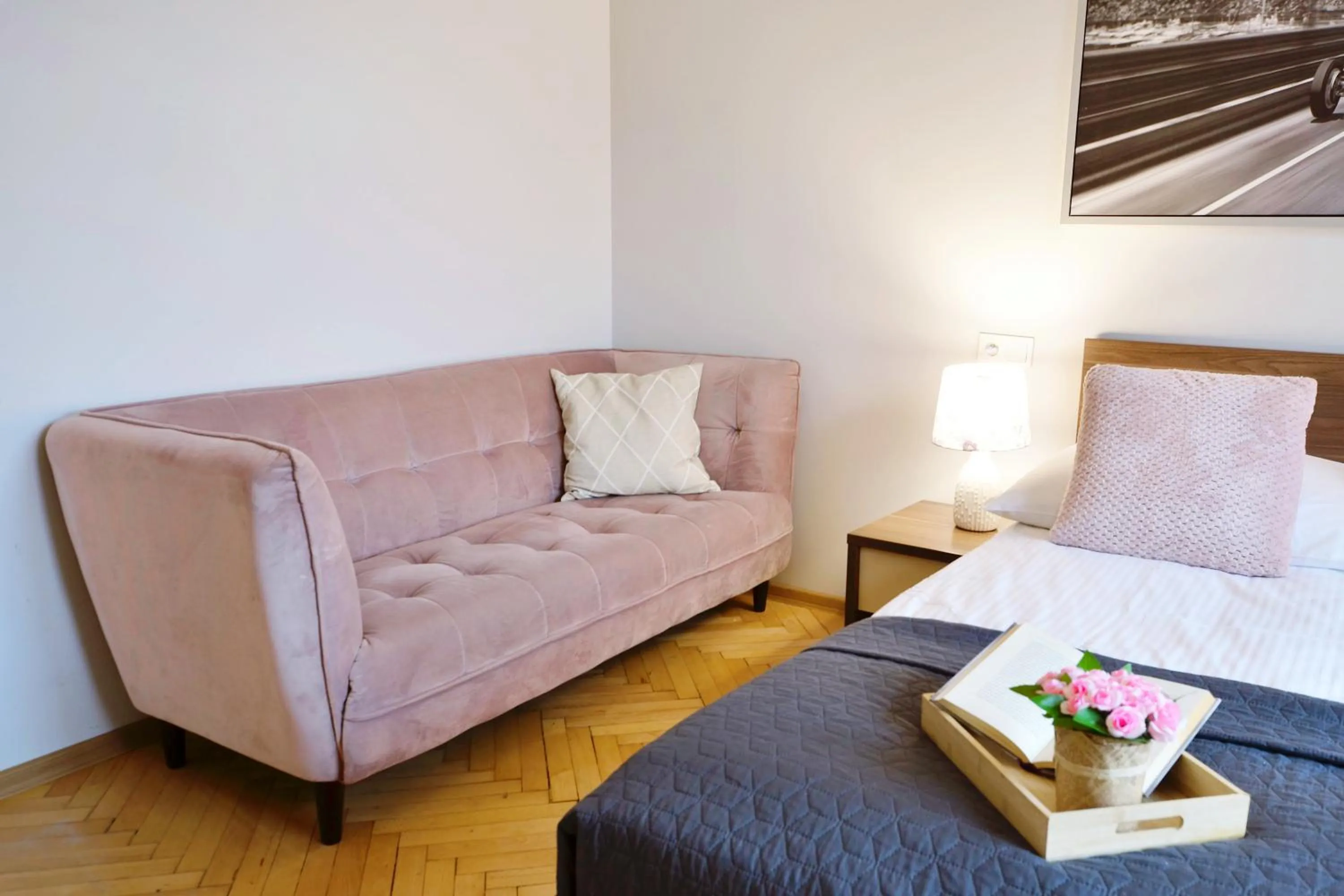 Bed in P&J Apartments Floriańska