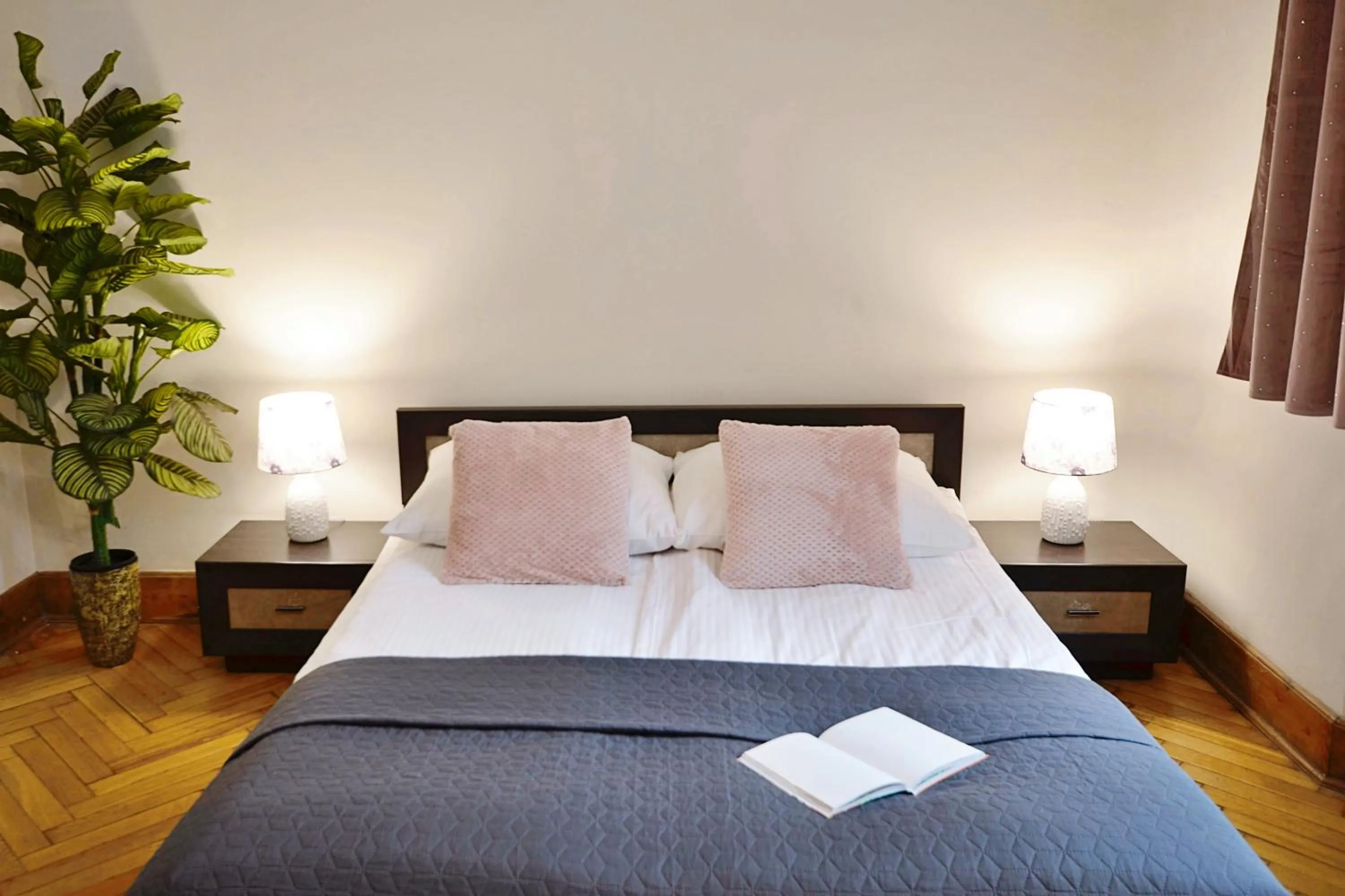 Bed in P&J Apartments Floriańska