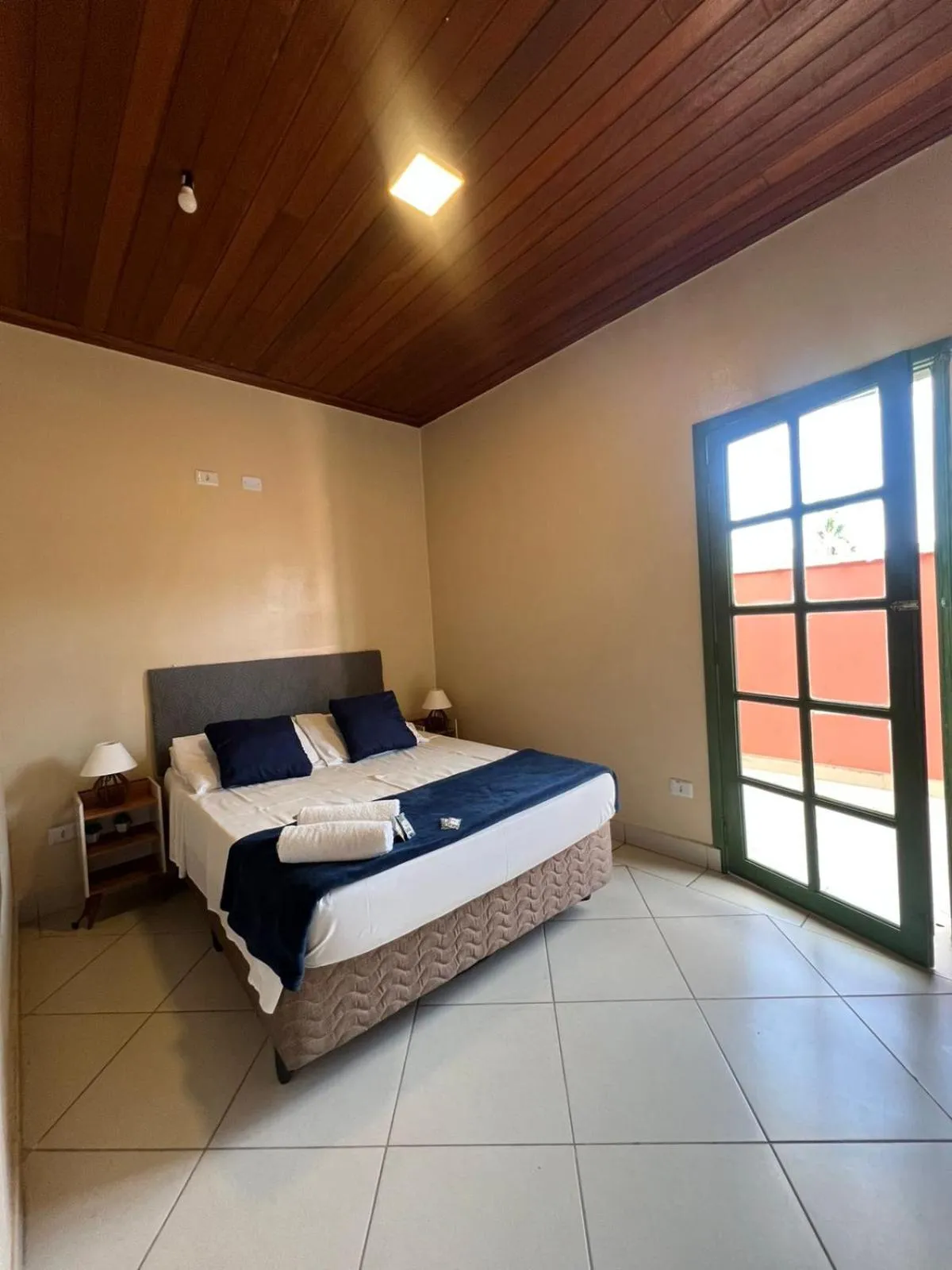 Bed in Pousada Casa Rosada Ilhabela