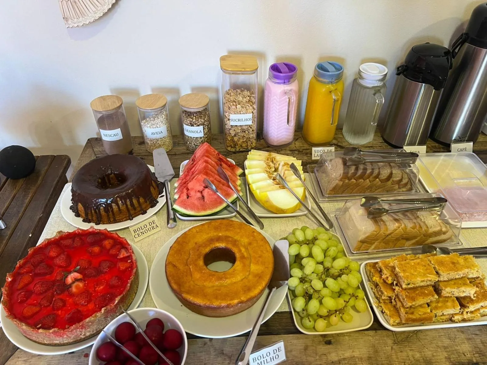 Breakfast in Pousada Casa Rosada Ilhabela
