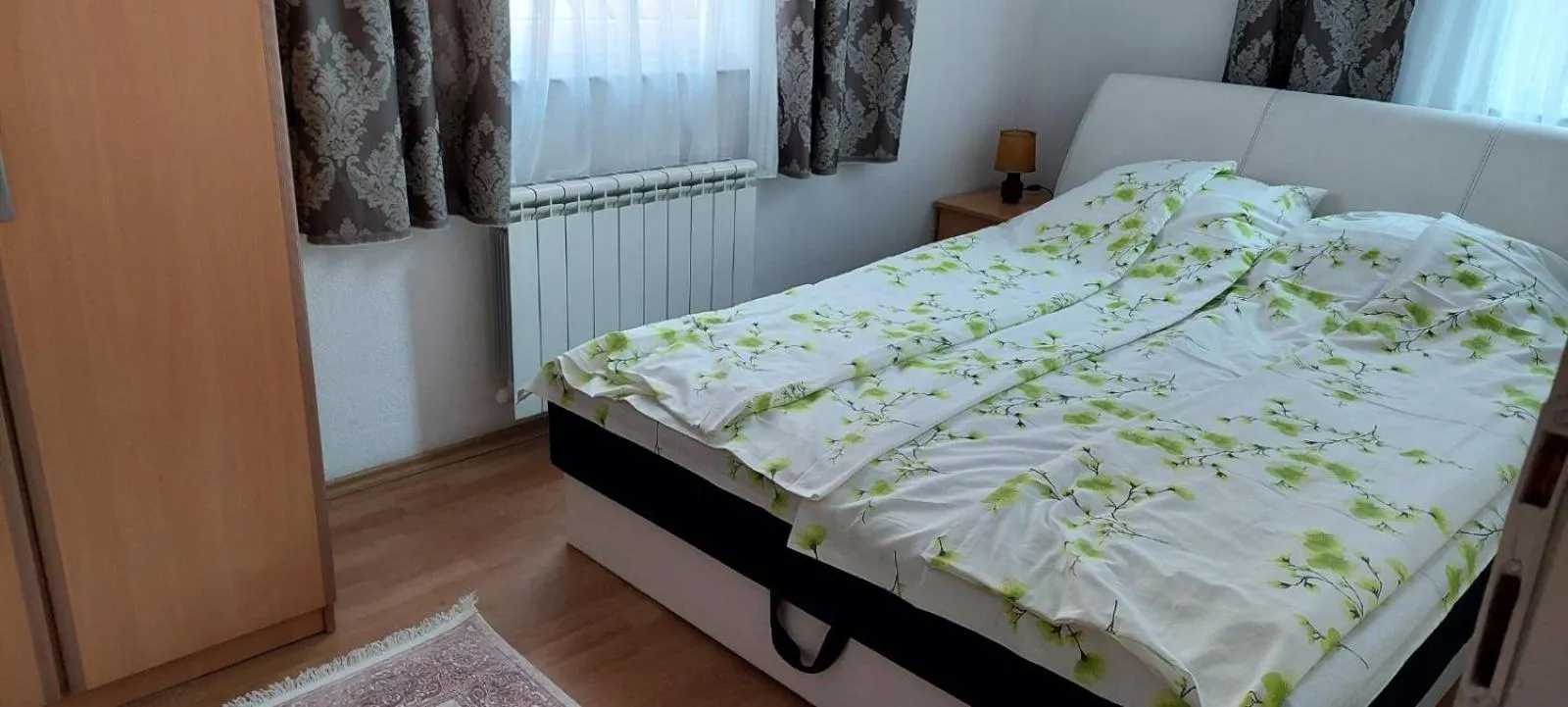 Bed in Melaaj Hill