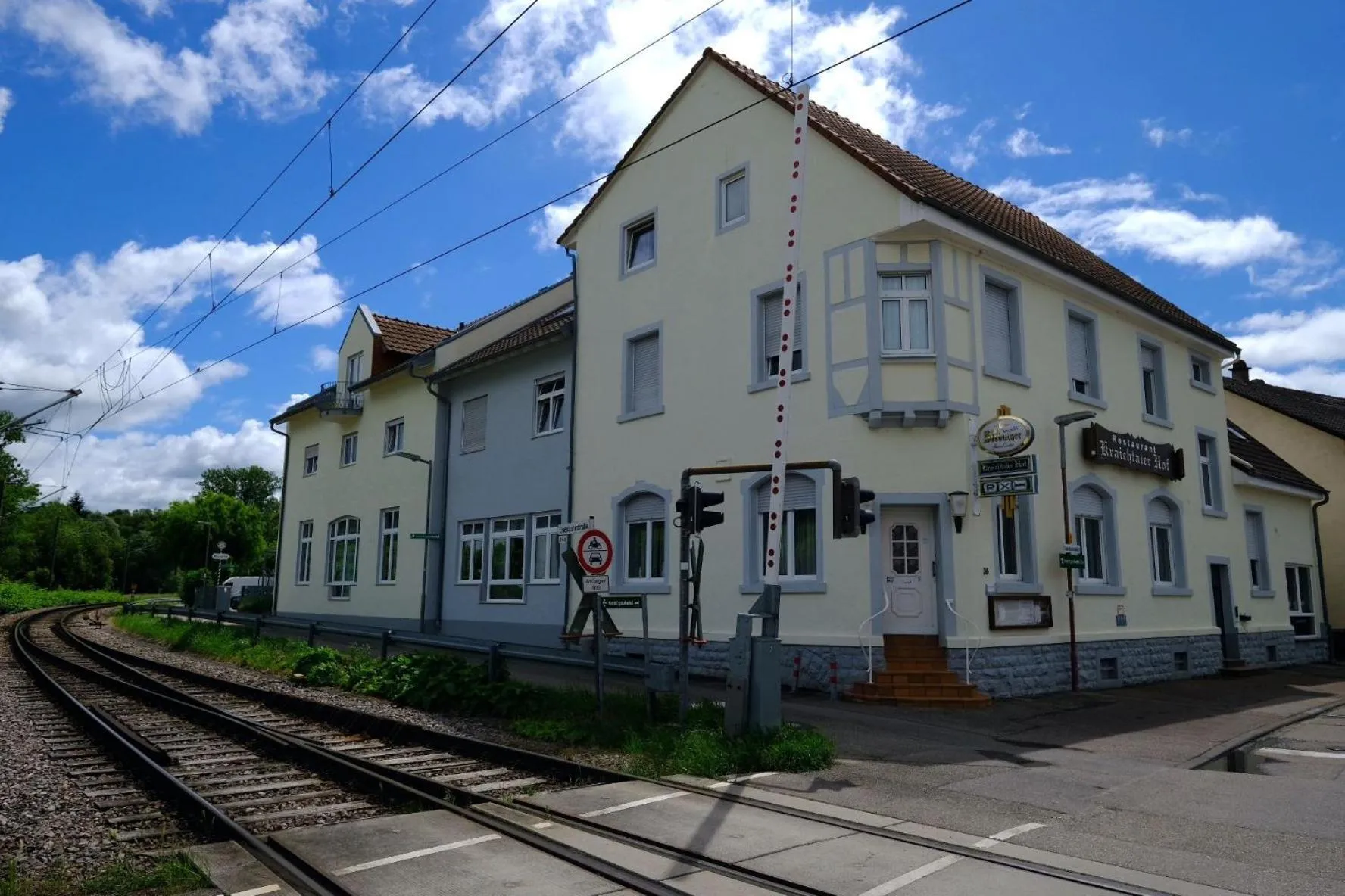 Property building in Kraichtaler Hof