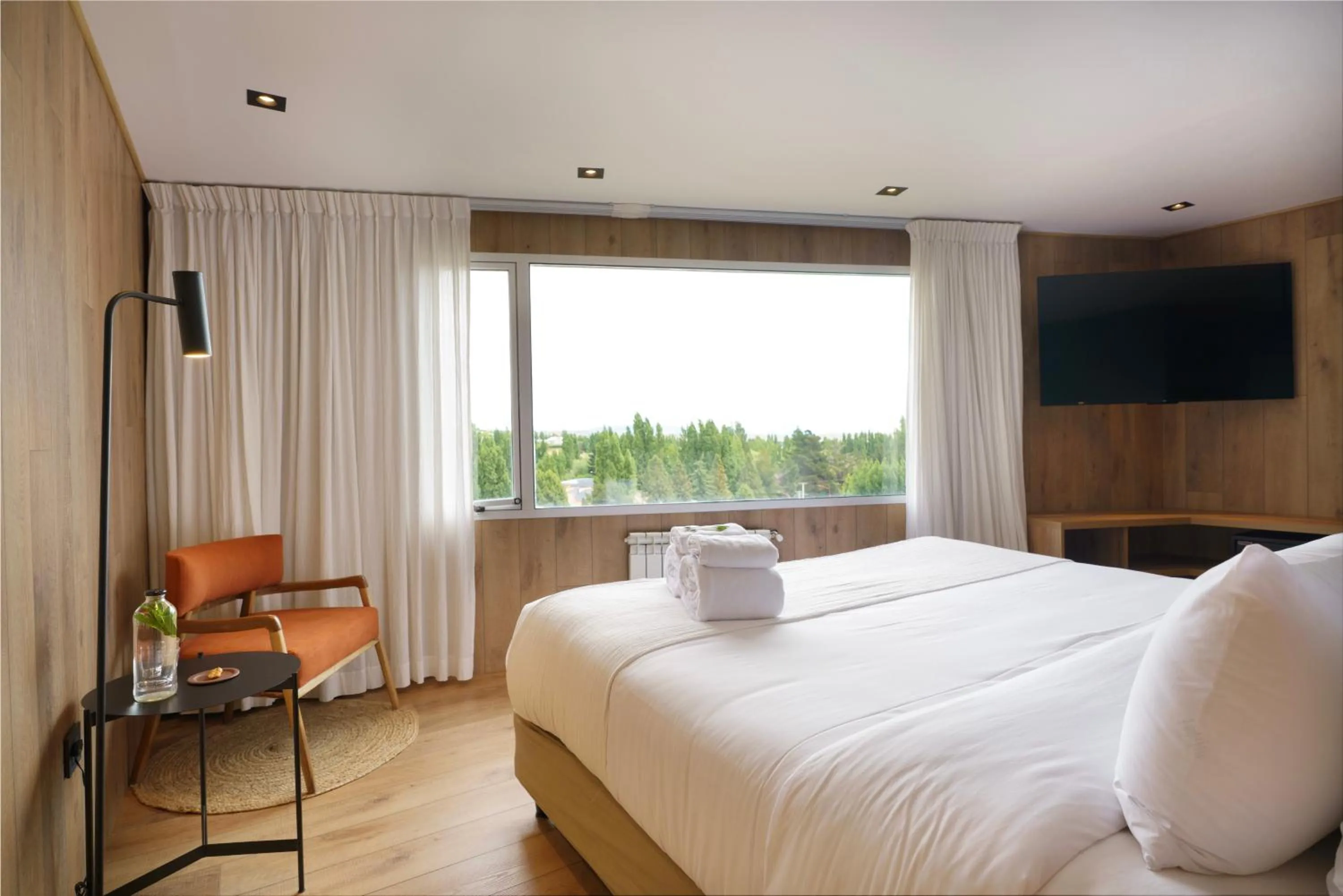 Bed in Montano Boutique Suites