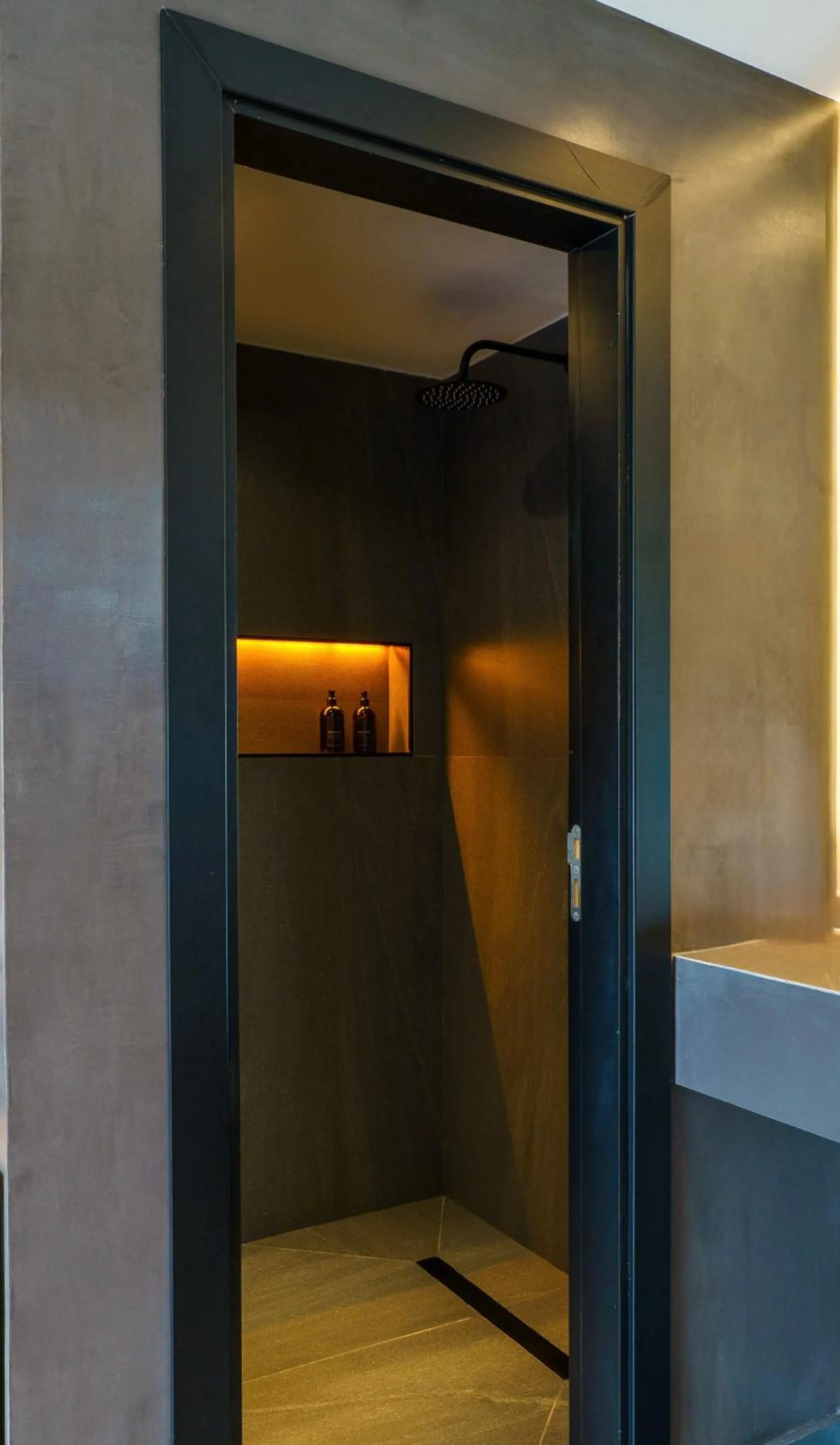 Bathroom in Montano Boutique Suites