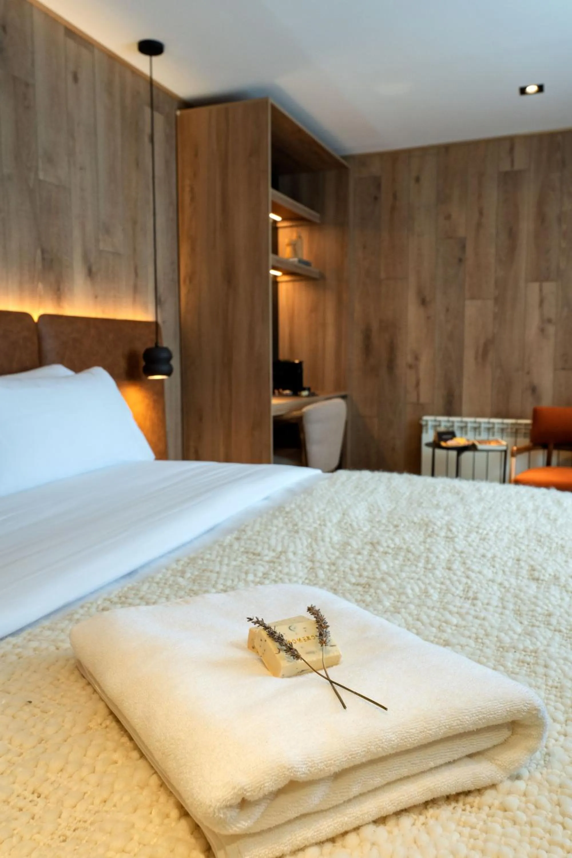 Bed in Montano Boutique Suites