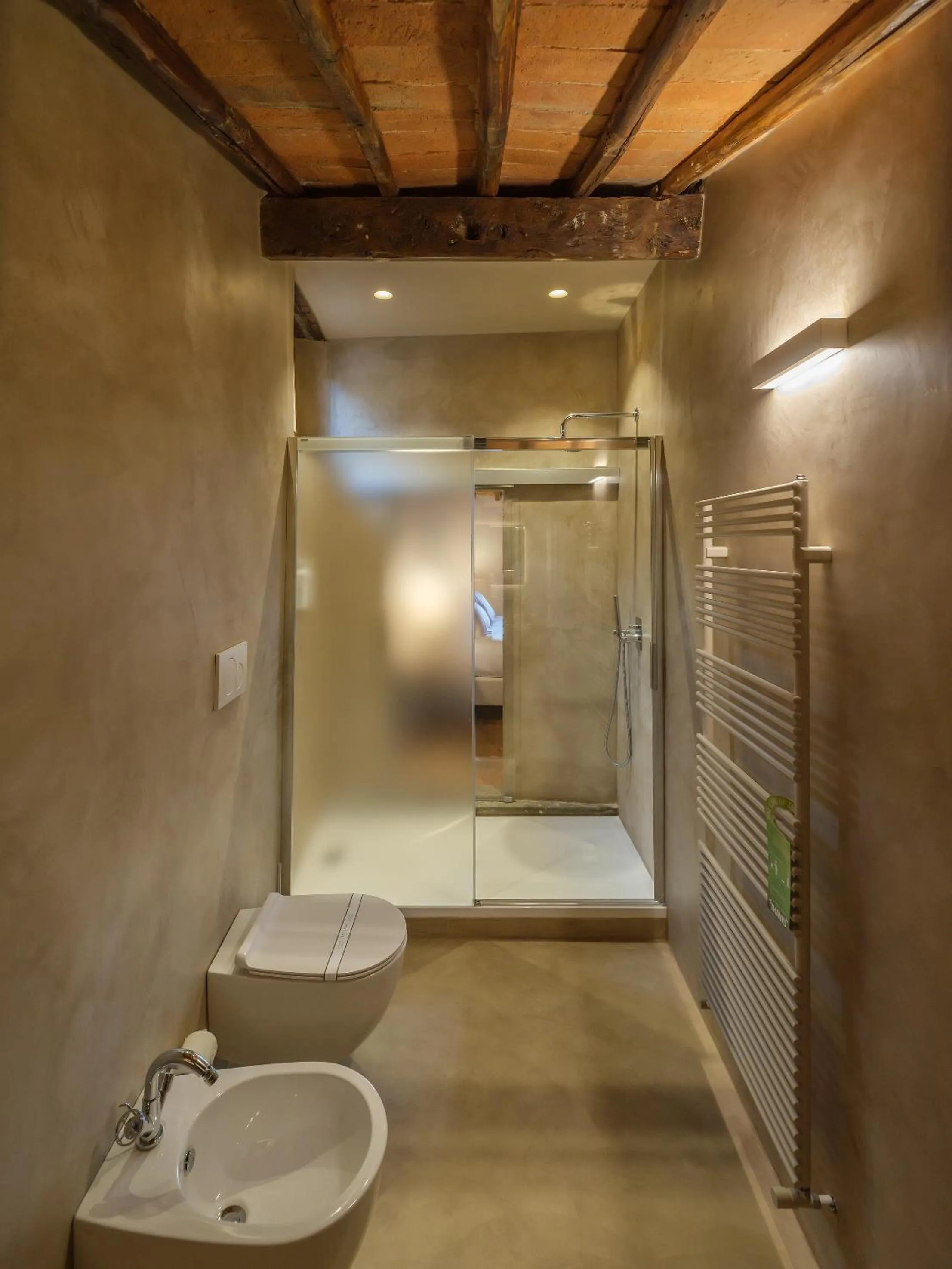 Shower in Villa Barberino