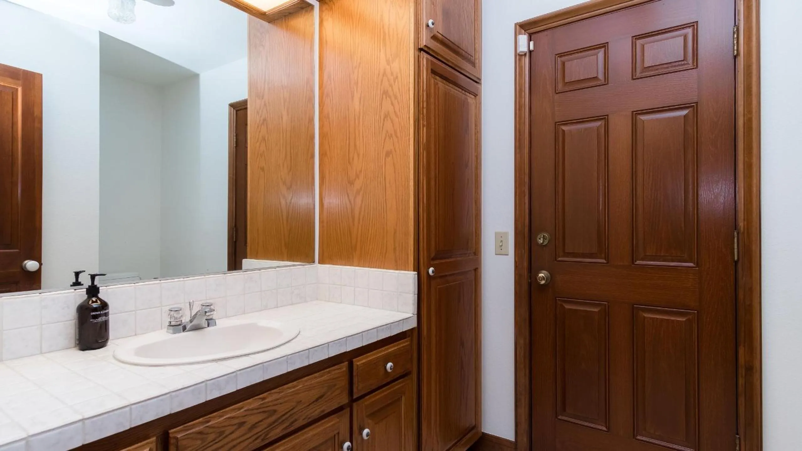 Other in Cathedral by AvantStay Charming Secluded Estate w Sauna Pool Table Views of the Rolling Hills