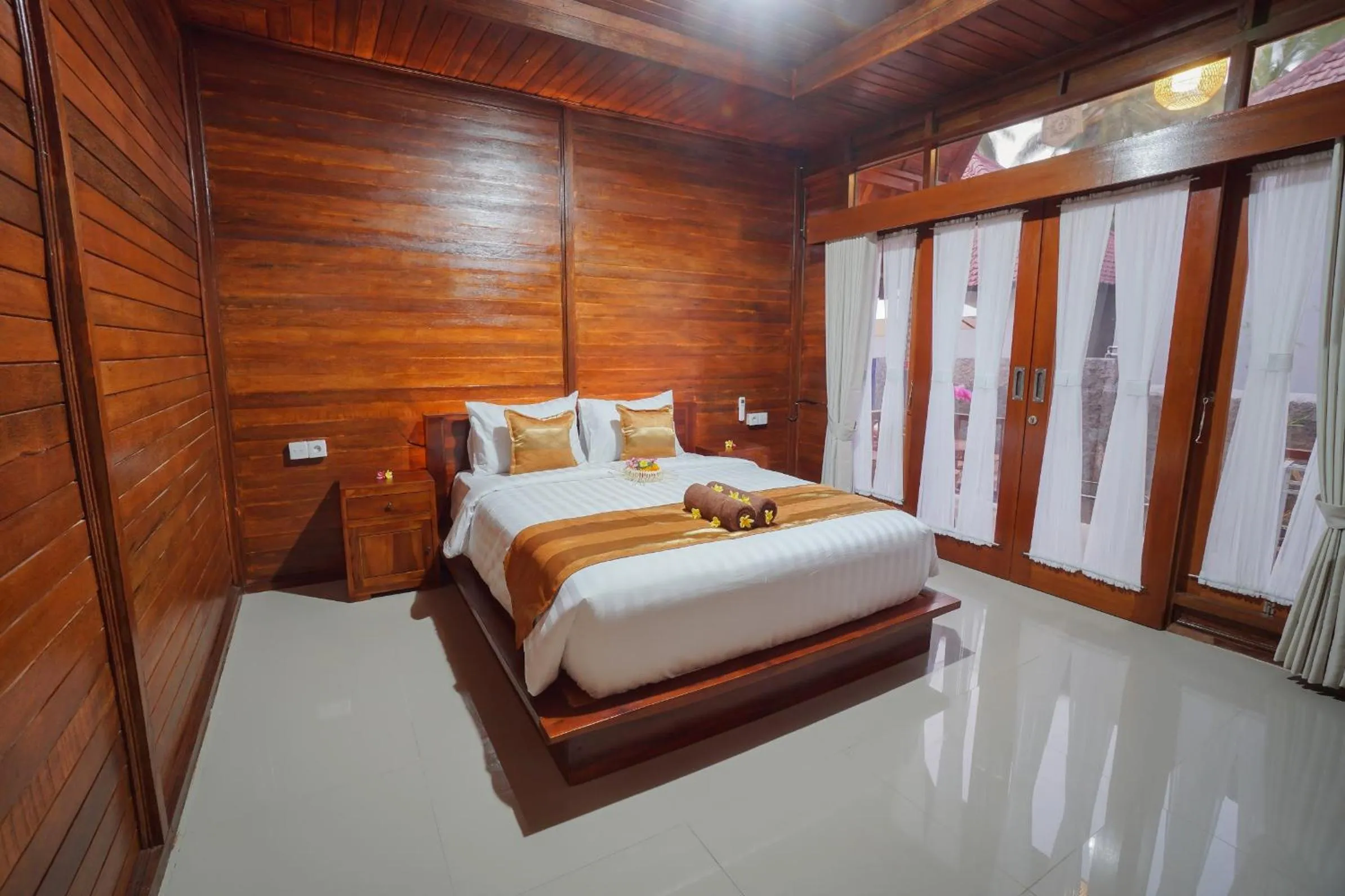 Bed in Kawi Penida Room