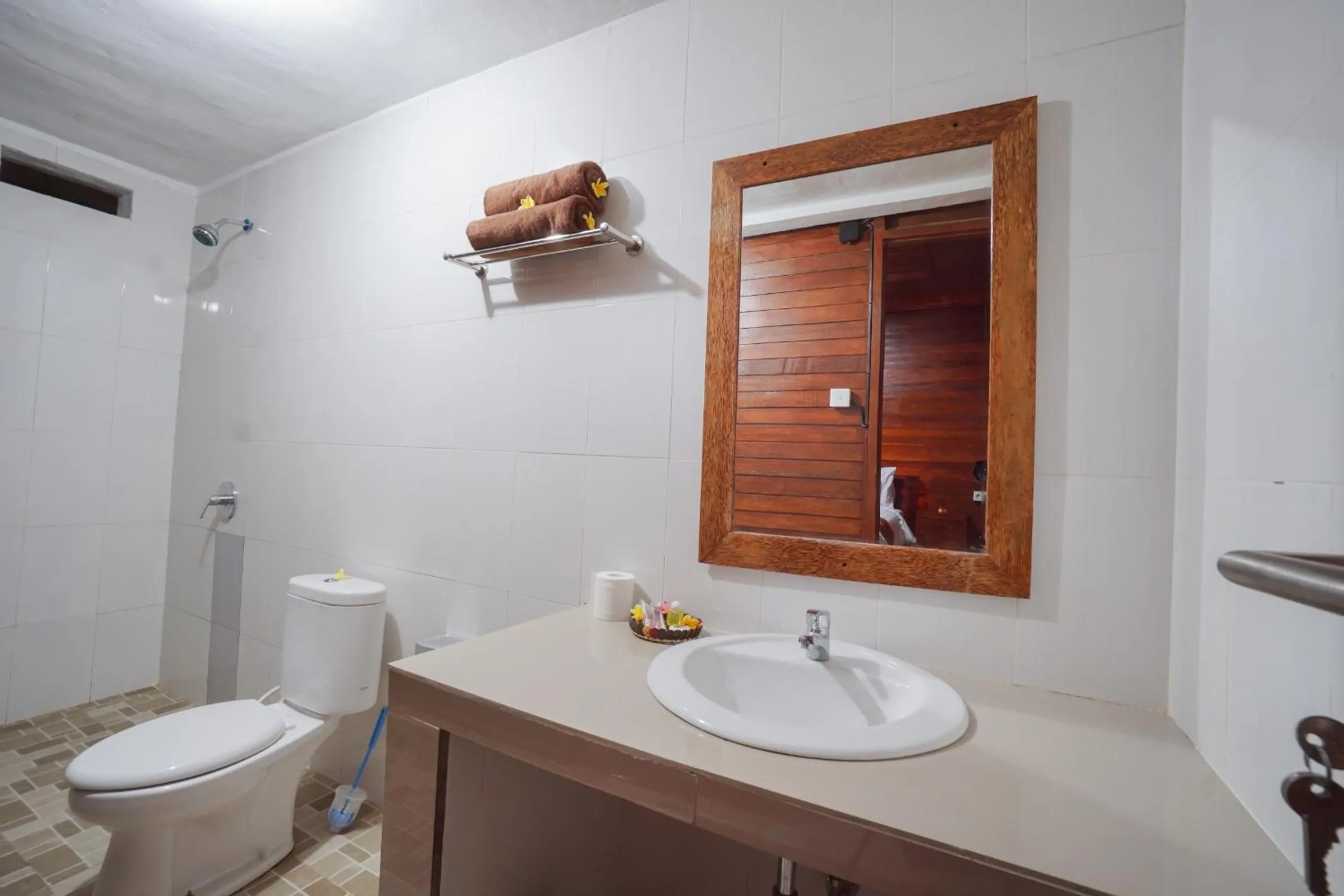 Shower in Kawi Penida Room