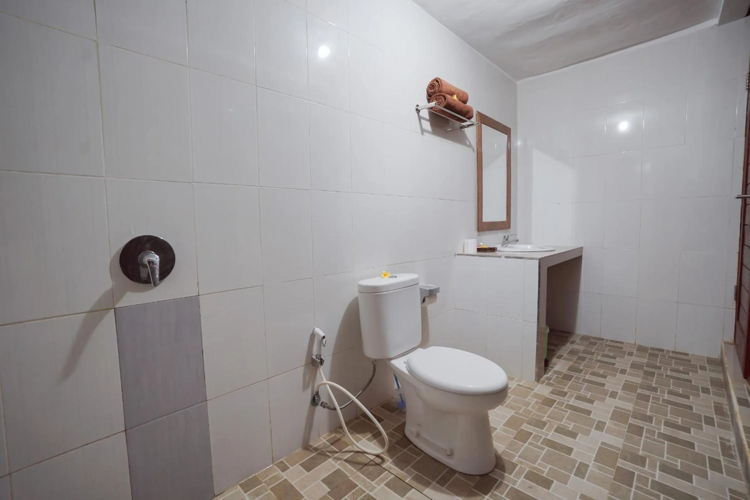 Shower in Kawi Penida Room