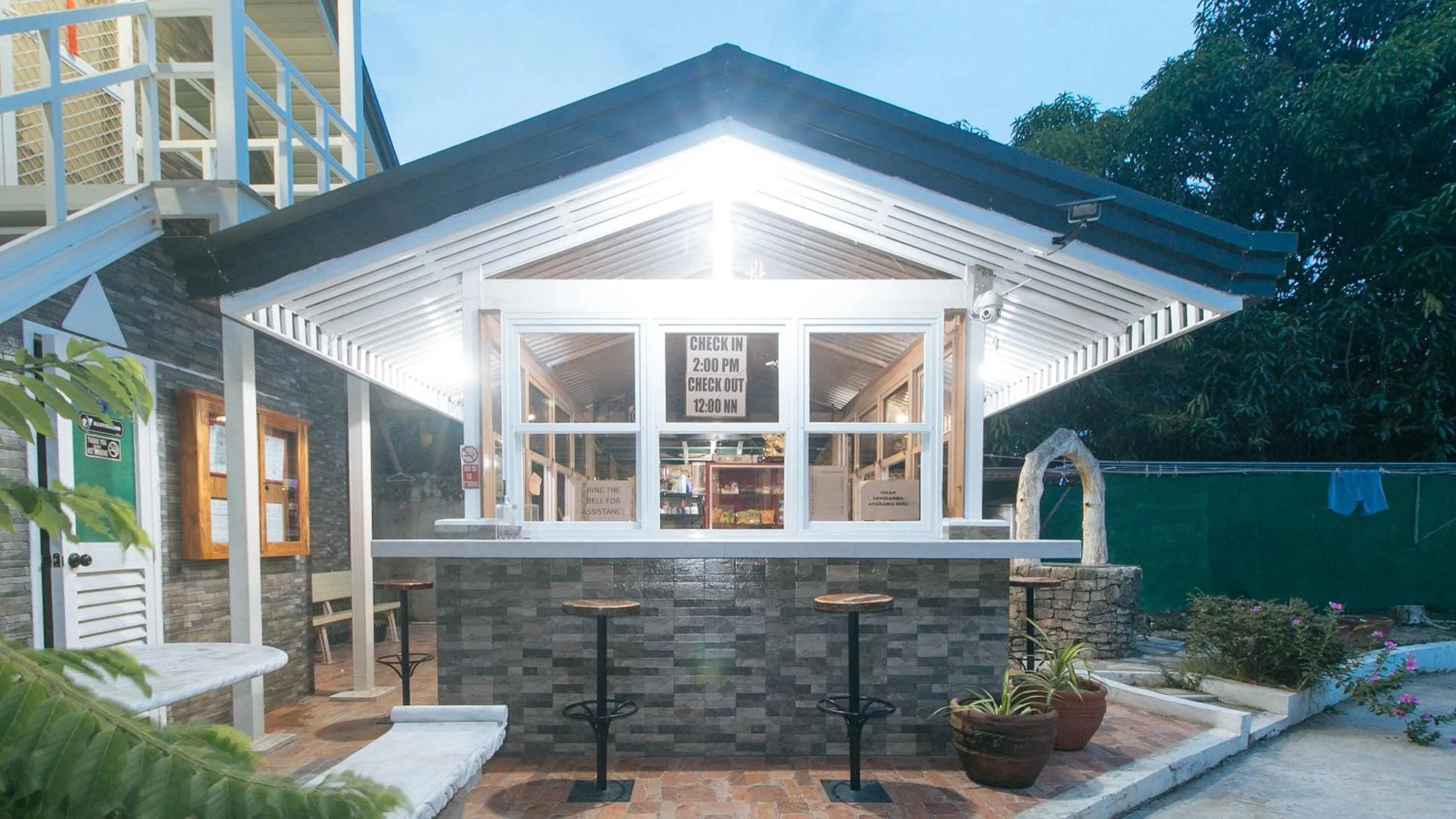 Lobby or reception in RedDoorz at Guimod Transient House Ilocos Sur